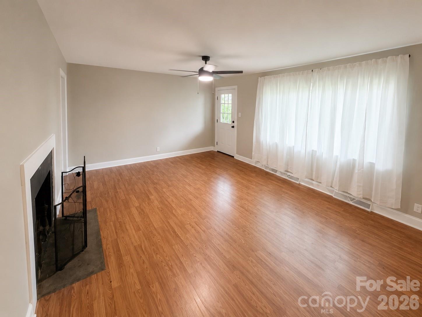 330 W 27th Street — Newton