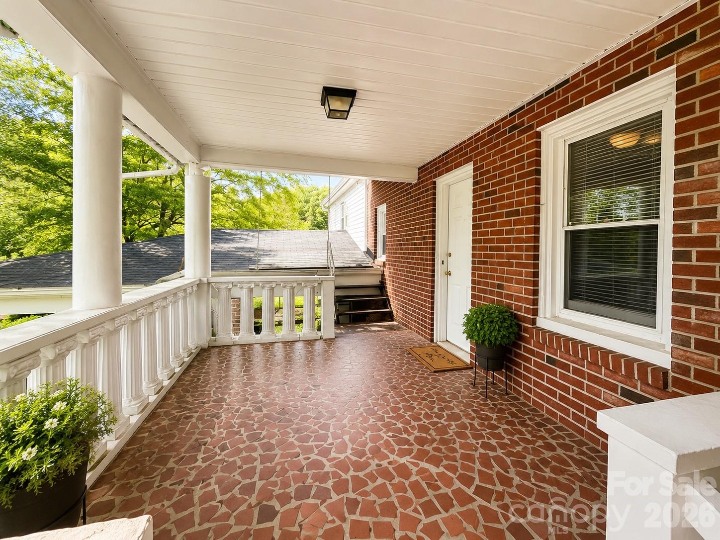 330 W 27th Street — Newton