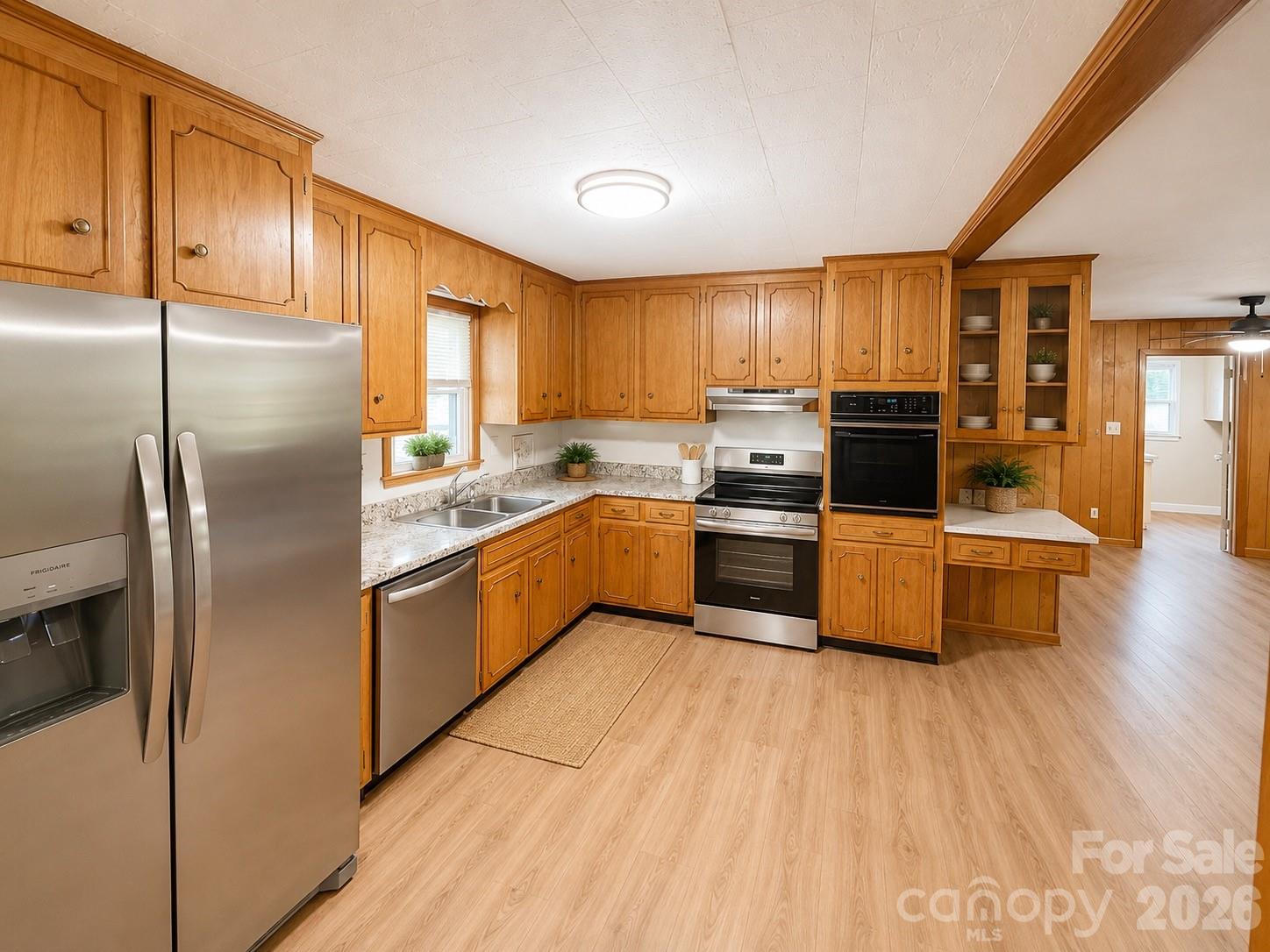 330 W 27th Street — Newton