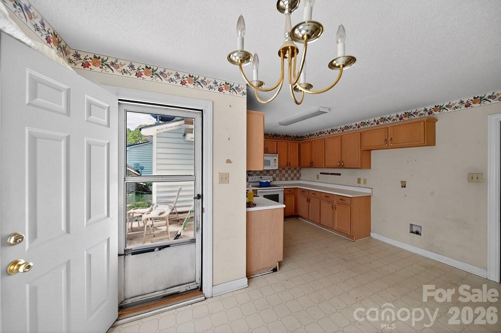 2205 Old Sparta Road — Rocky Mount