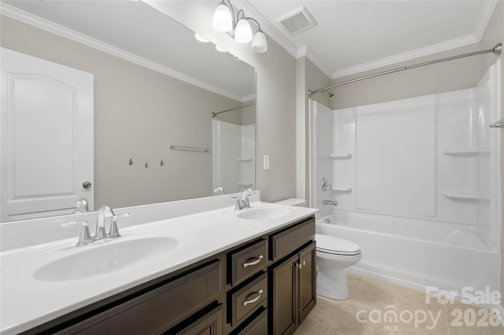 13731 Canterbury Castle Drive — Charlotte