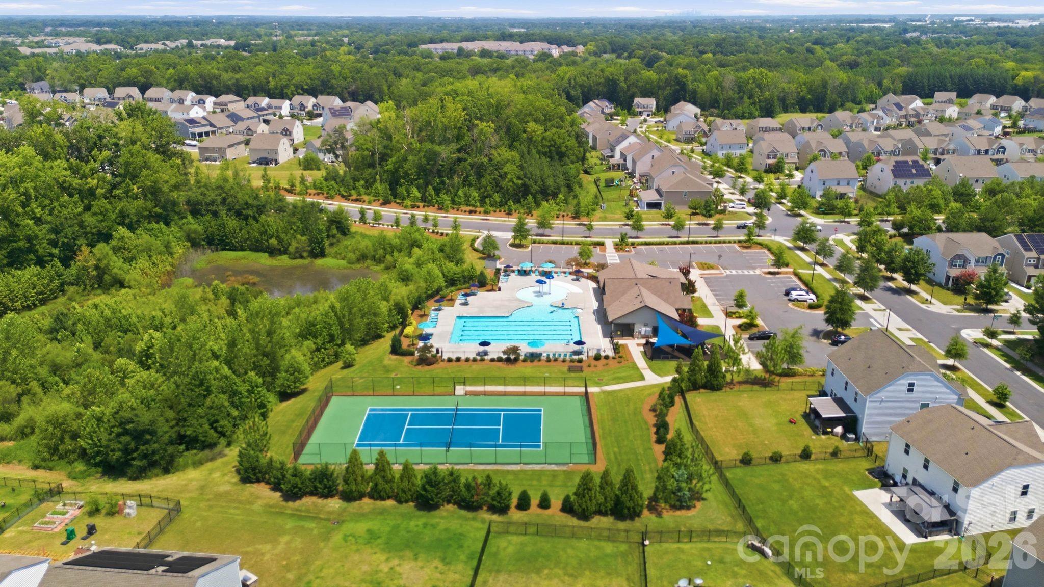 13731 Canterbury Castle Drive — Charlotte