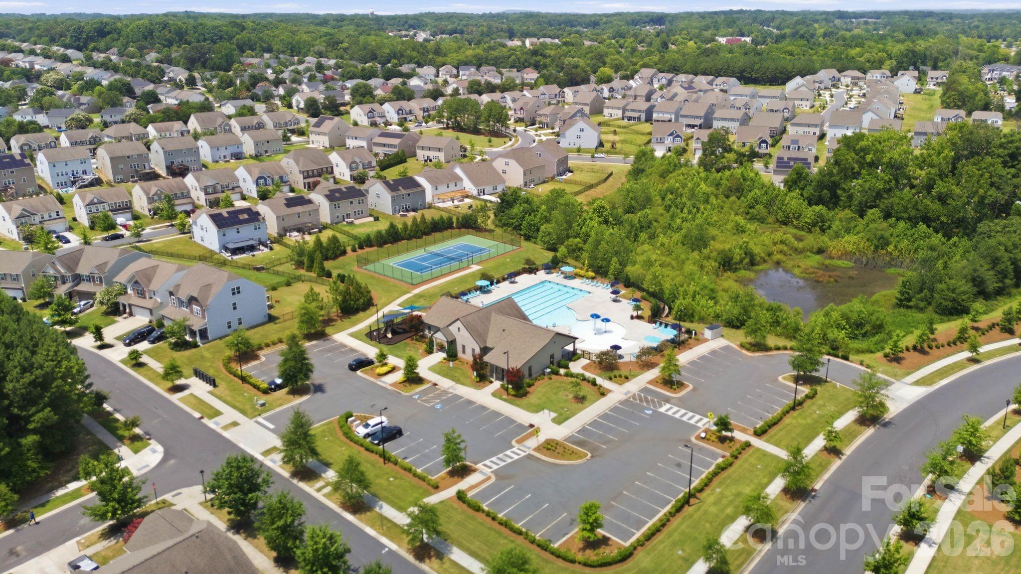 13731 Canterbury Castle Drive — Charlotte
