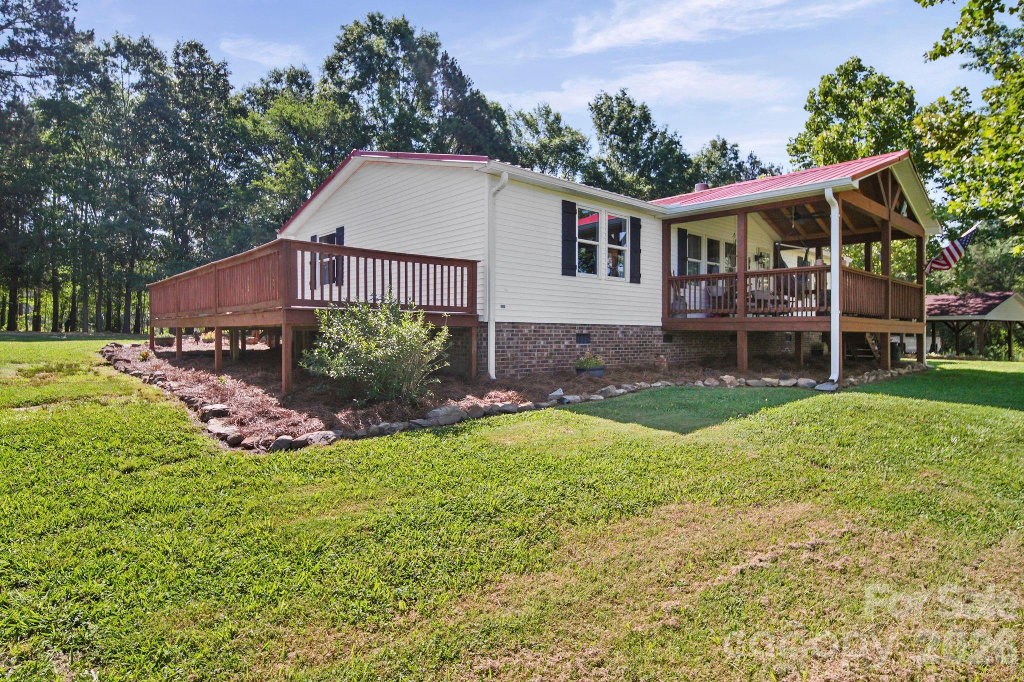 2949 Mineral Springs Church Road — Polkton