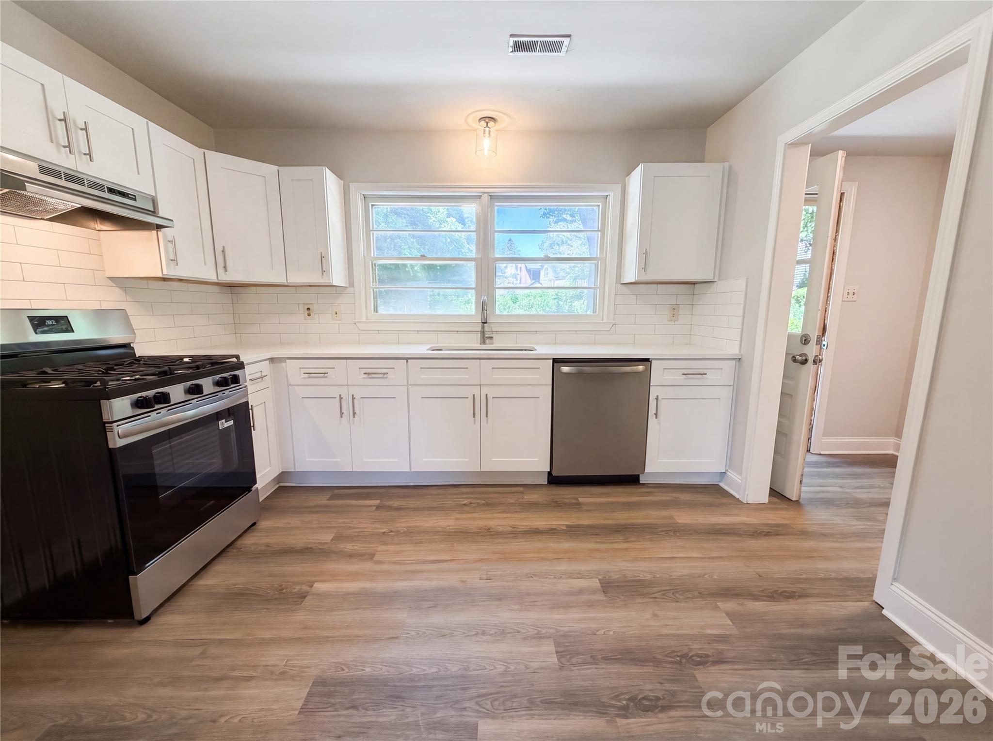 1438 Buckingham Avenue — Gastonia