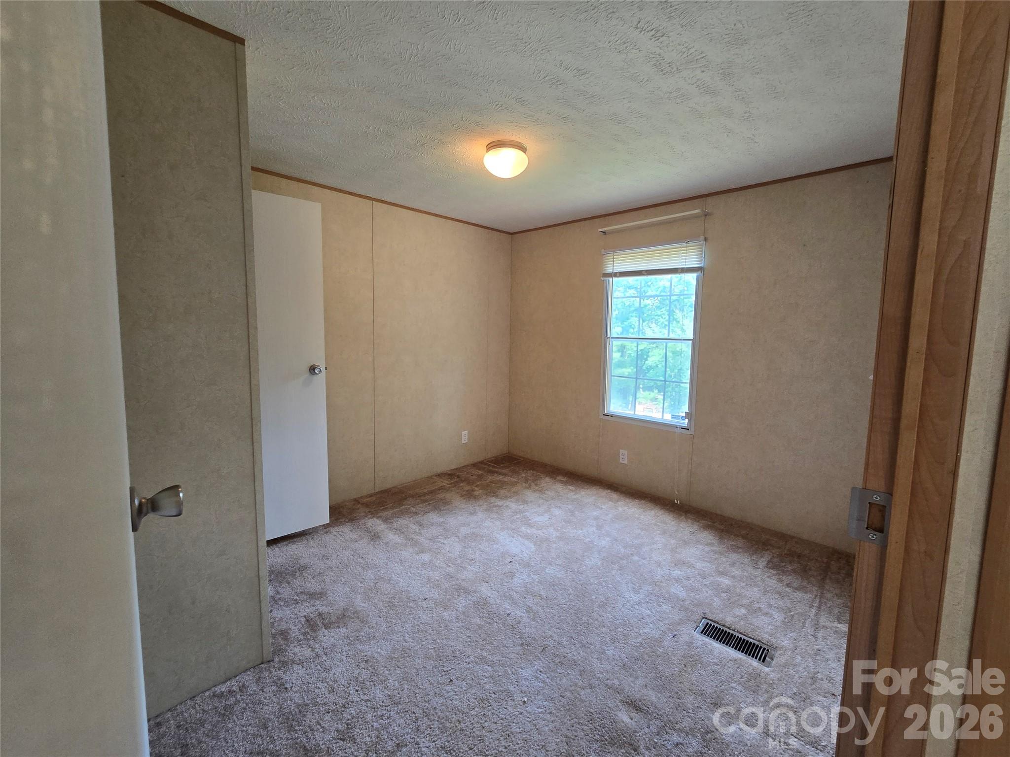 2094 Wilson Road — Asheville