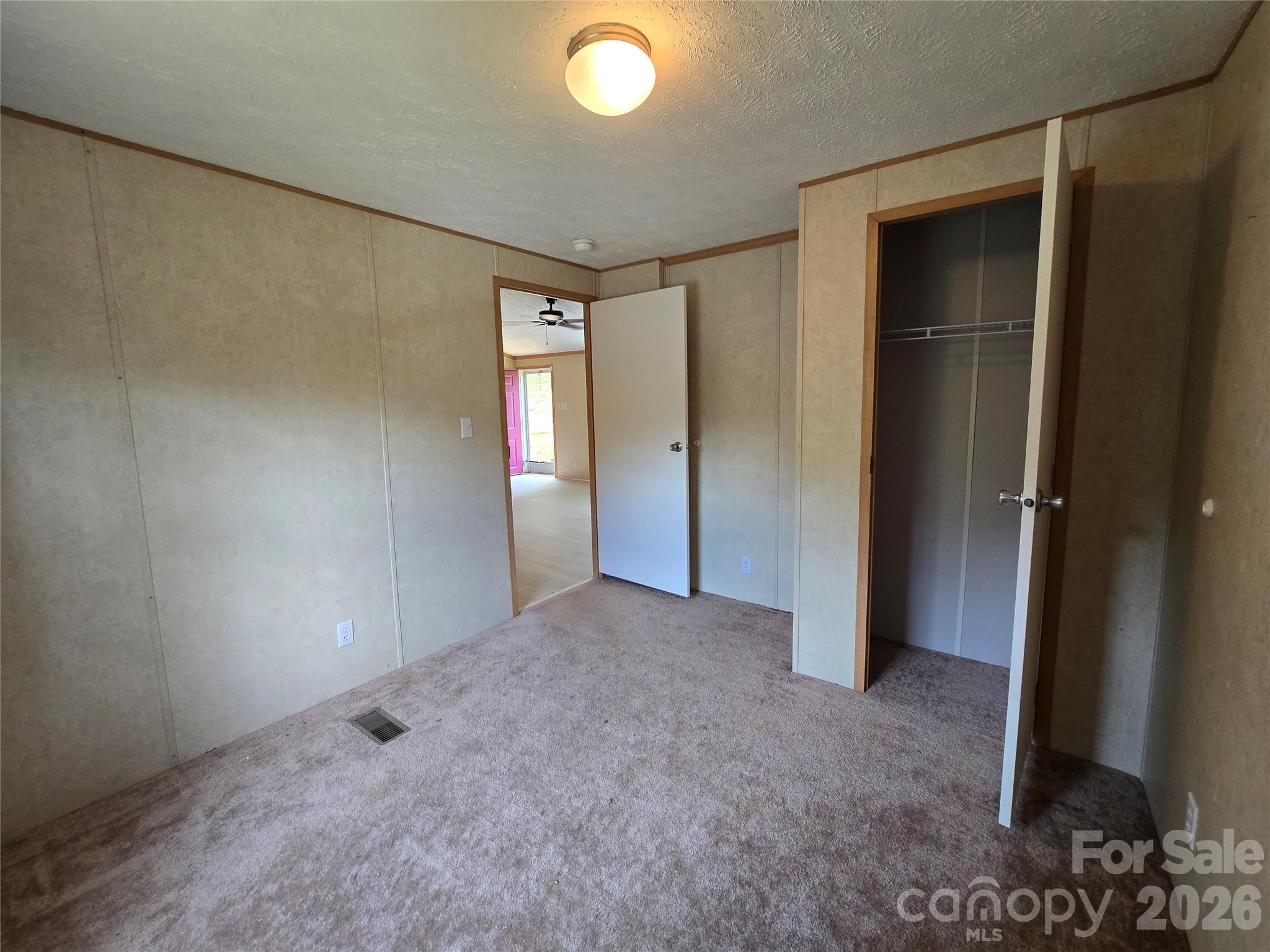 2094 Wilson Road — Asheville