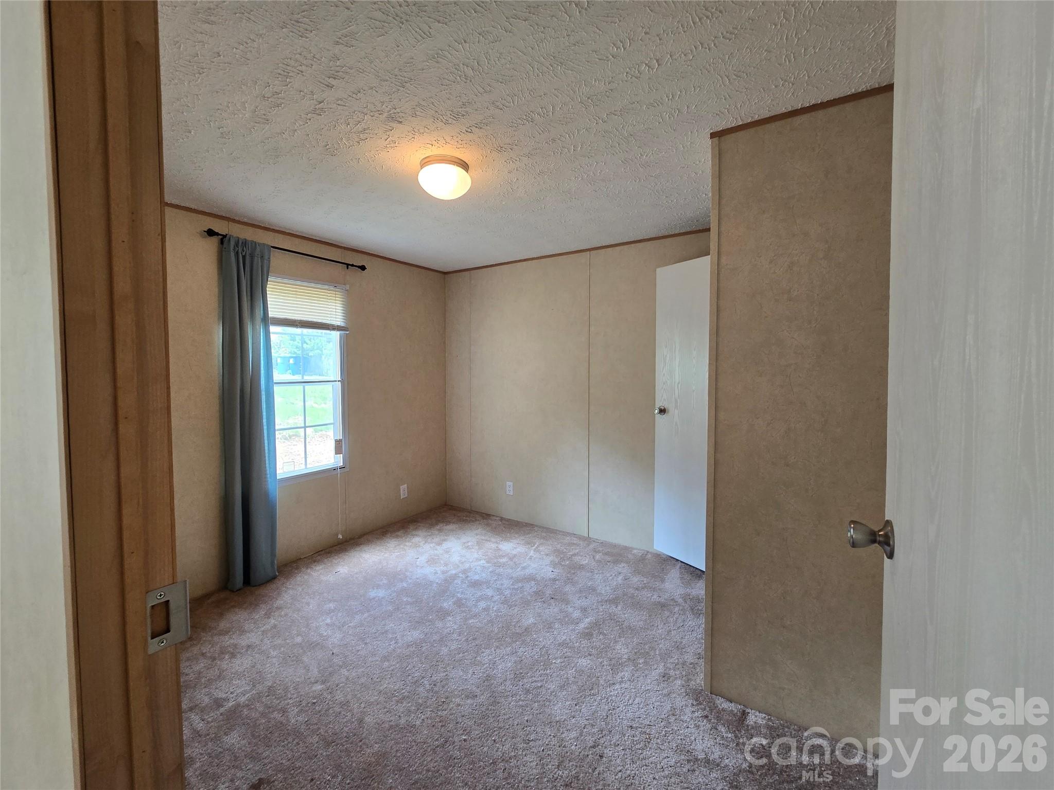 2094 Wilson Road — Asheville