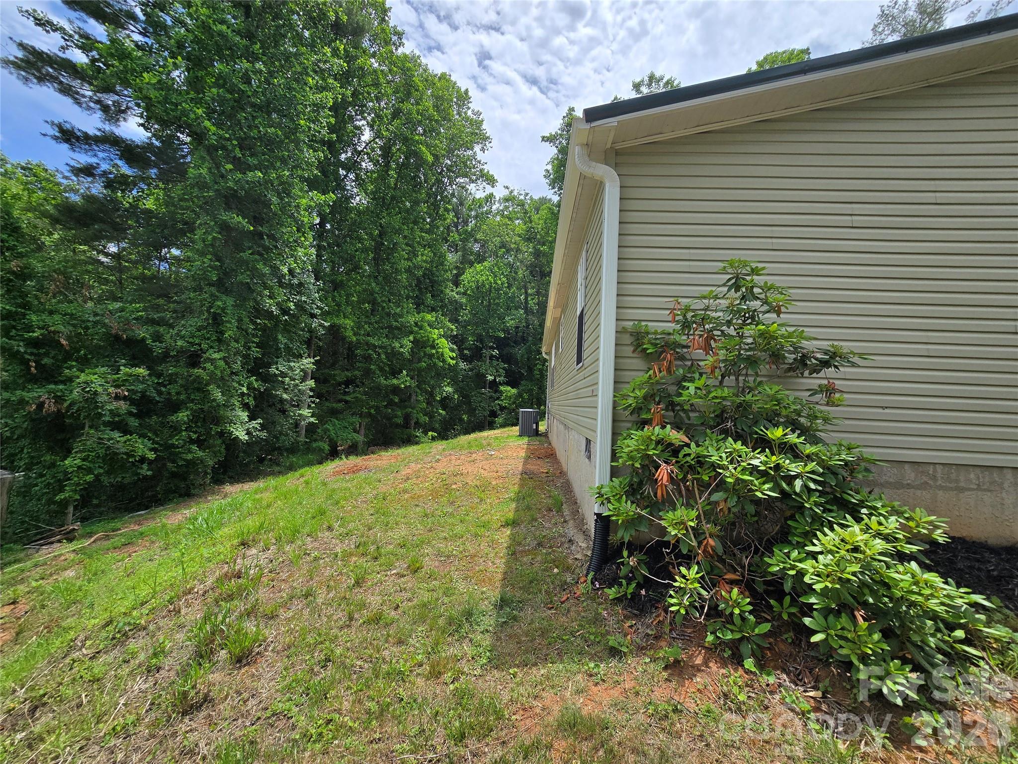 2094 Wilson Road — Asheville