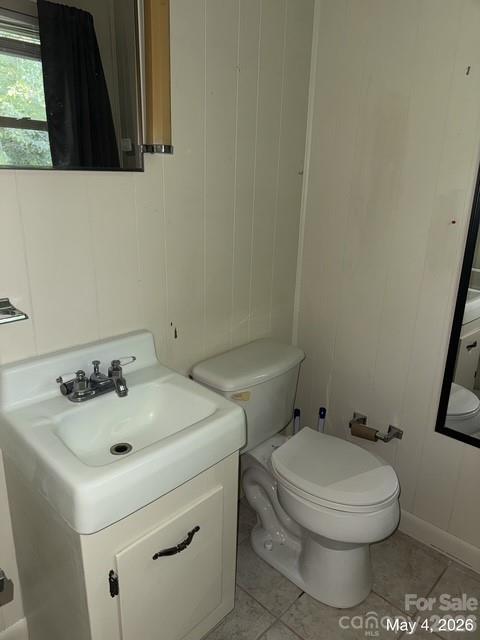3734 N Lail Avenue — Morganton