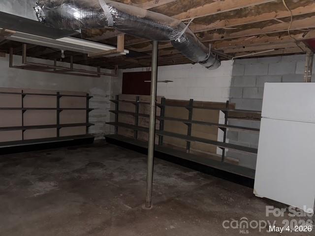 3734 N Lail Avenue — Morganton