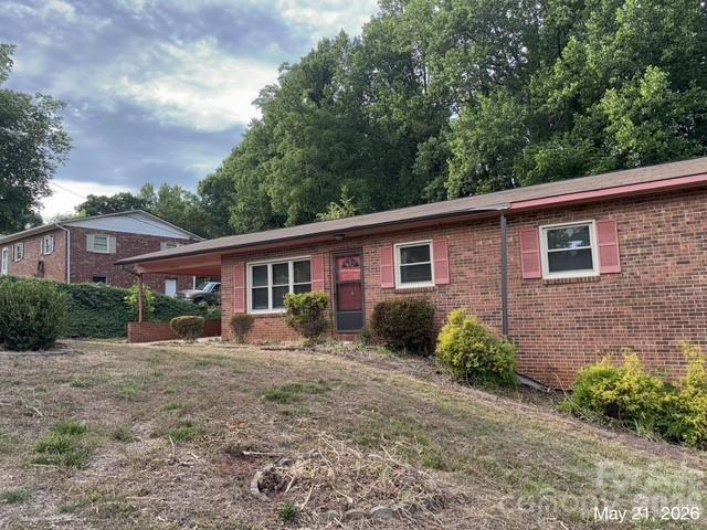 3734 N Lail Avenue — Morganton