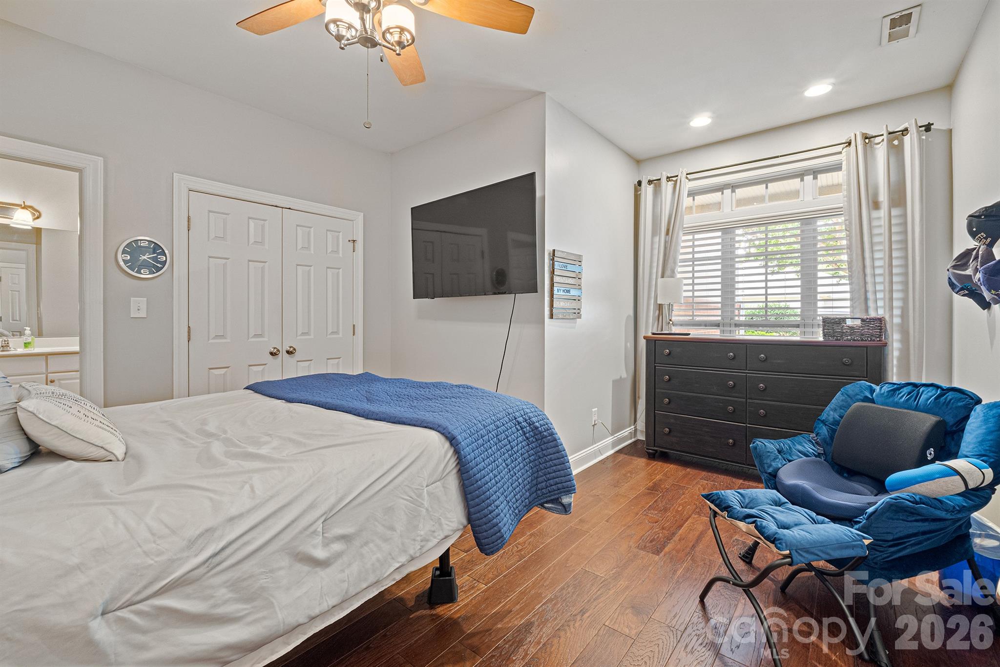 8829 Legacy Lake Lane — Charlotte