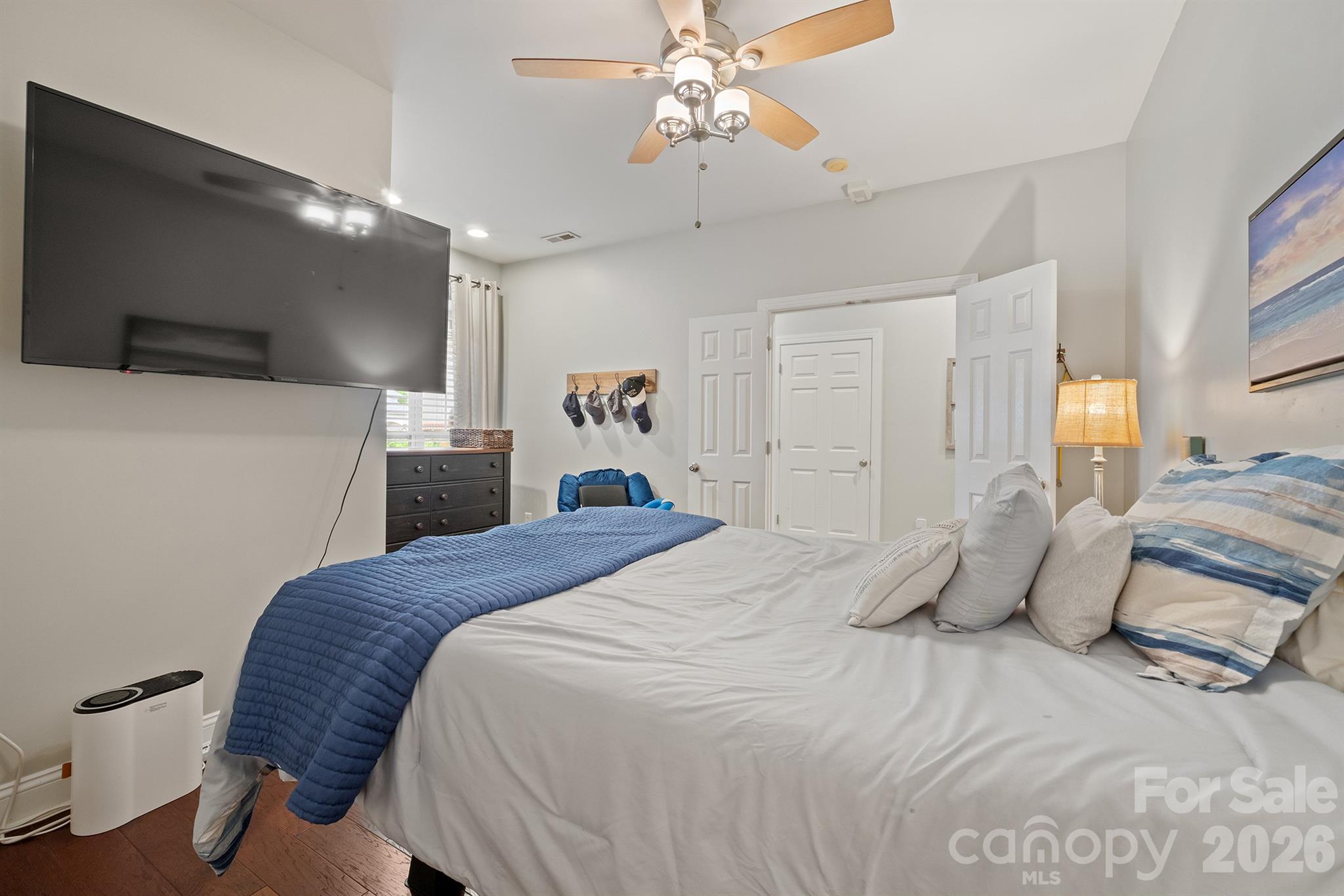 8829 Legacy Lake Lane — Charlotte