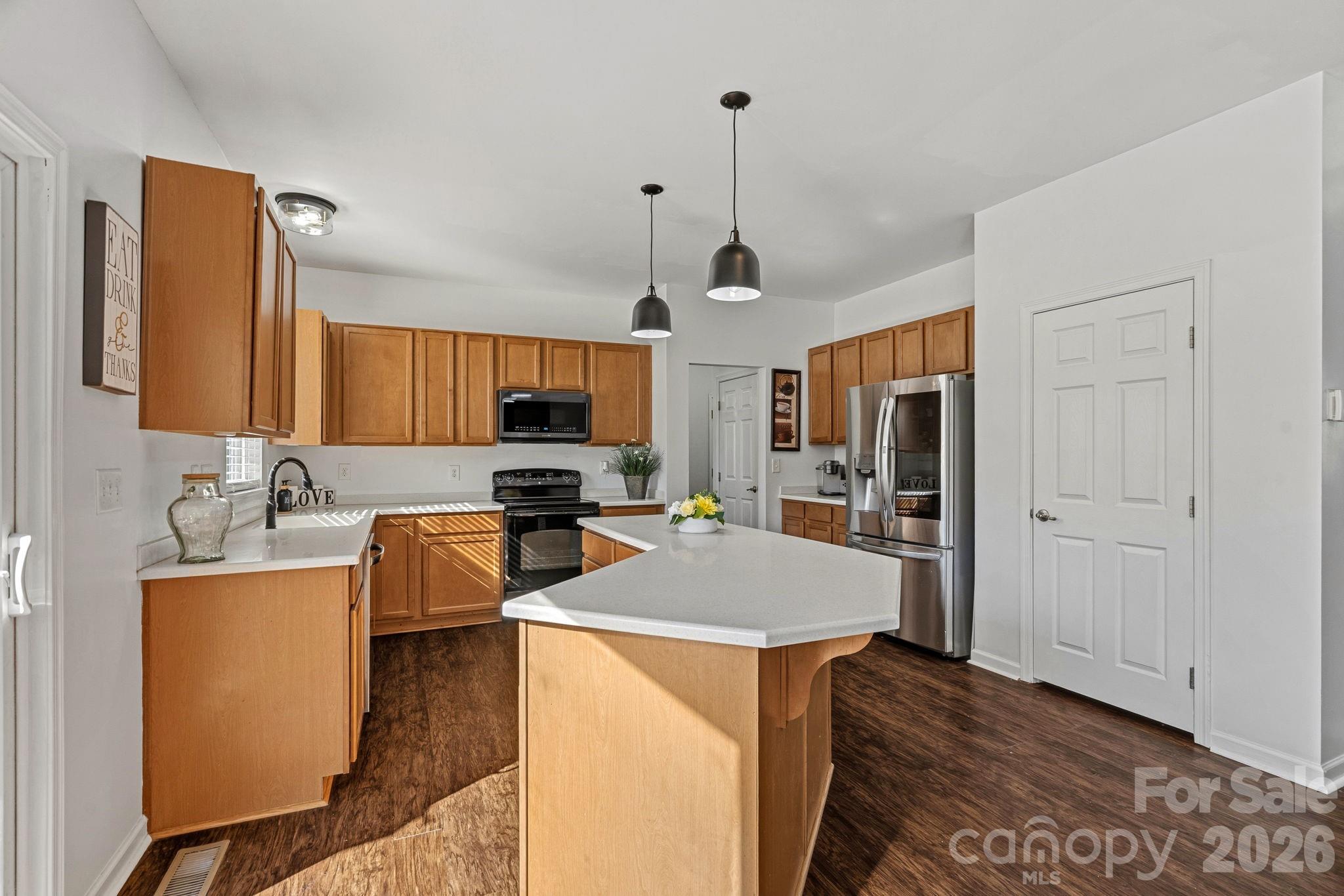 442 Almora Loop — Mooresville
