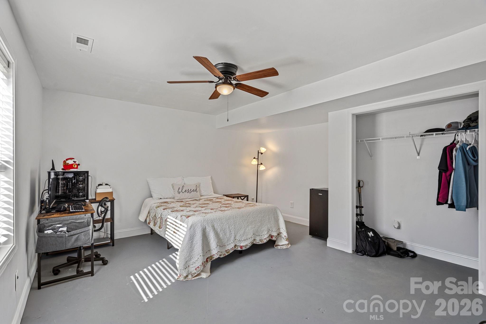 442 Almora Loop — Mooresville