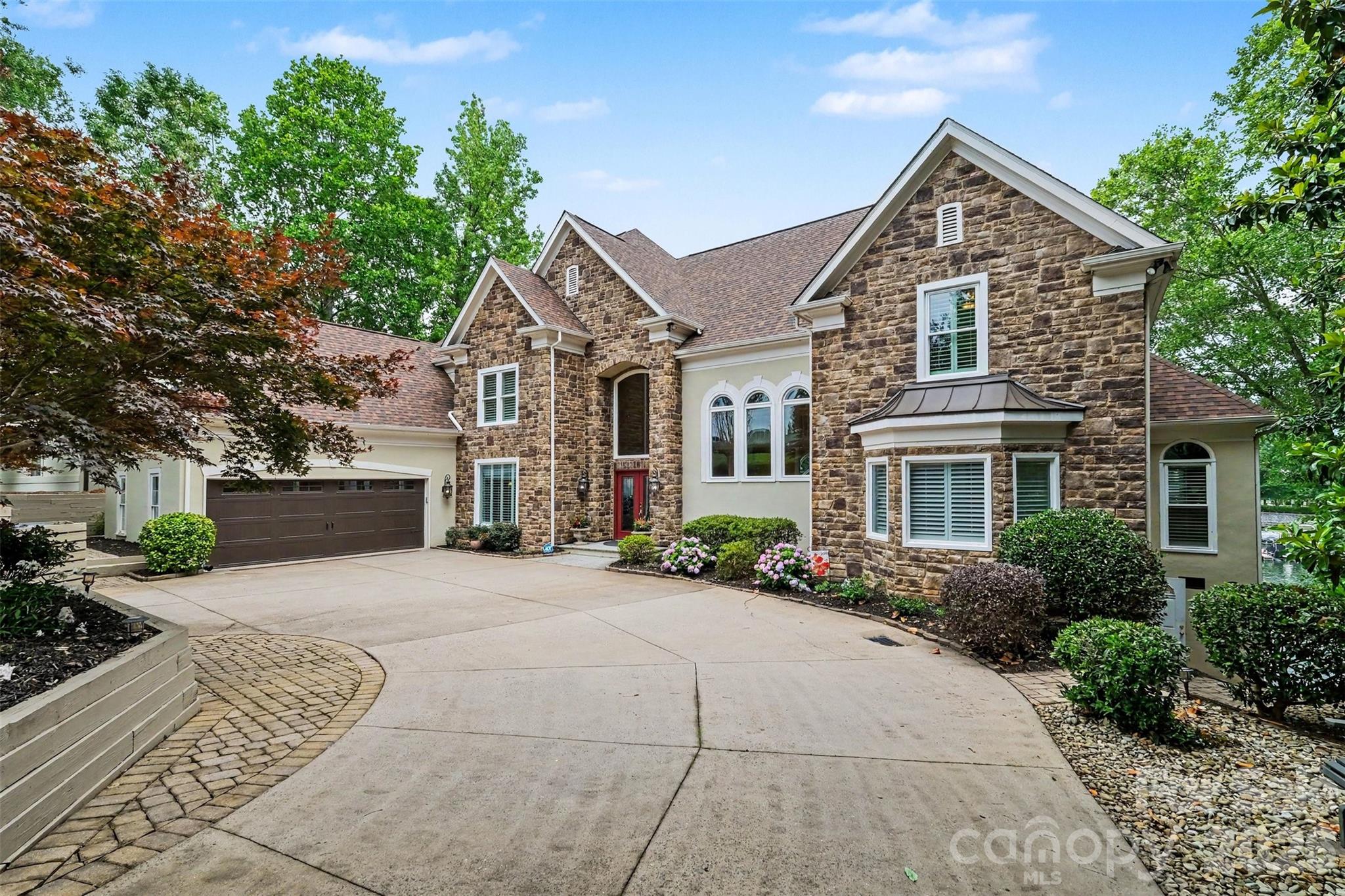 16105 Woolwine Road — Charlotte