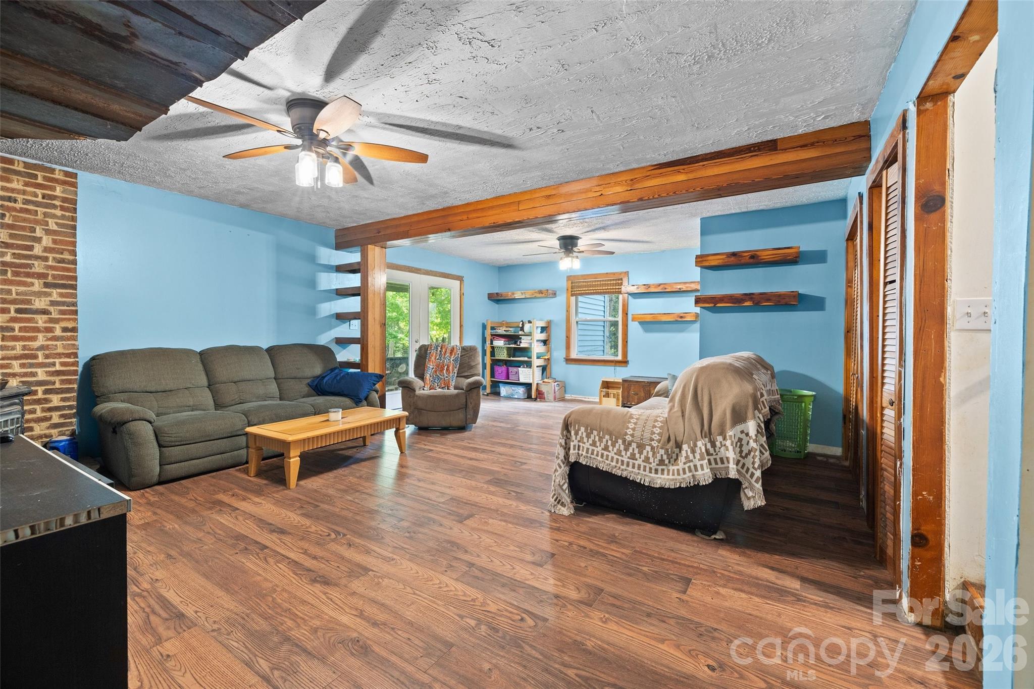 233 Orindawood Drive — McConnells