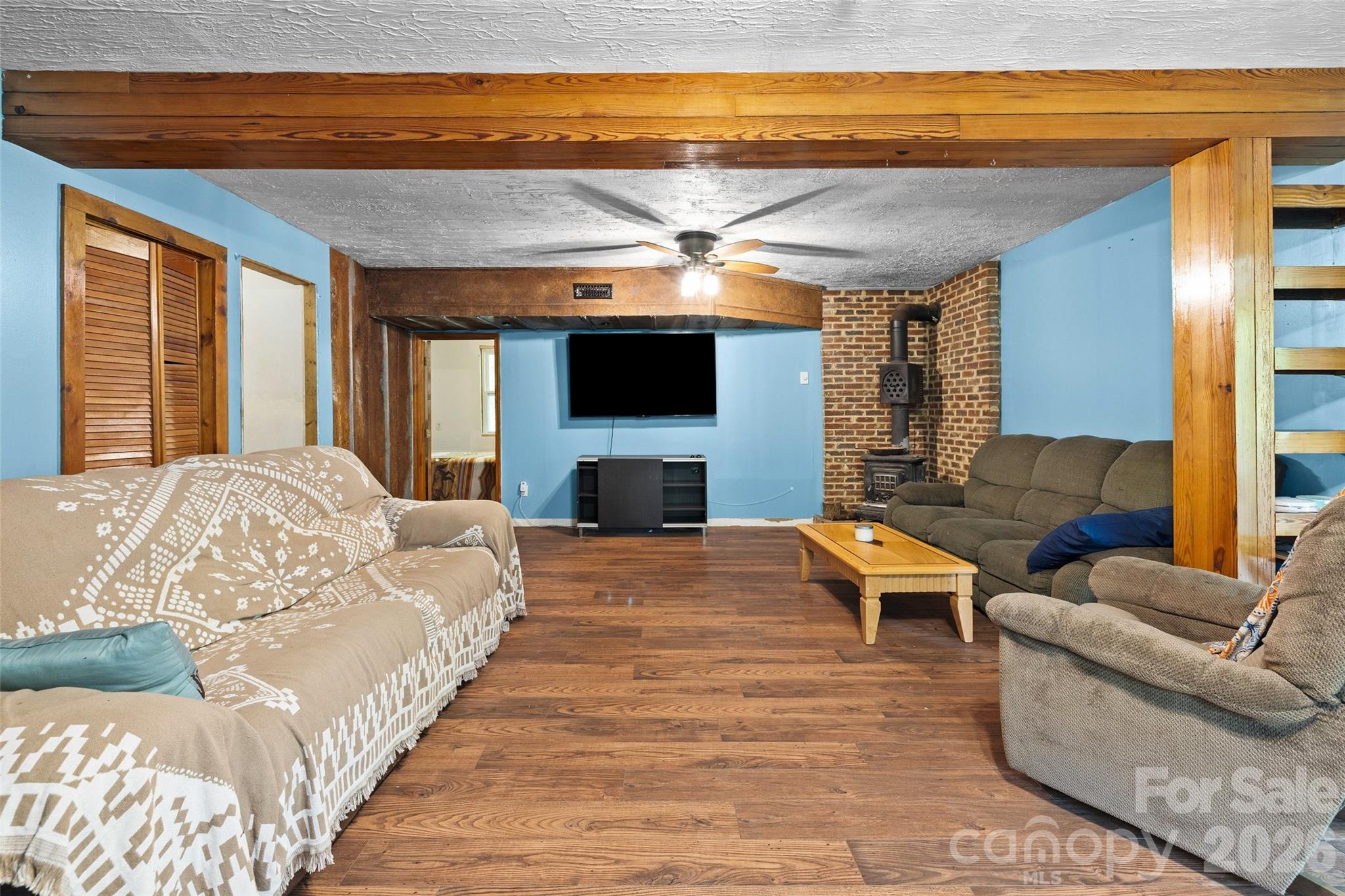 233 Orindawood Drive — McConnells