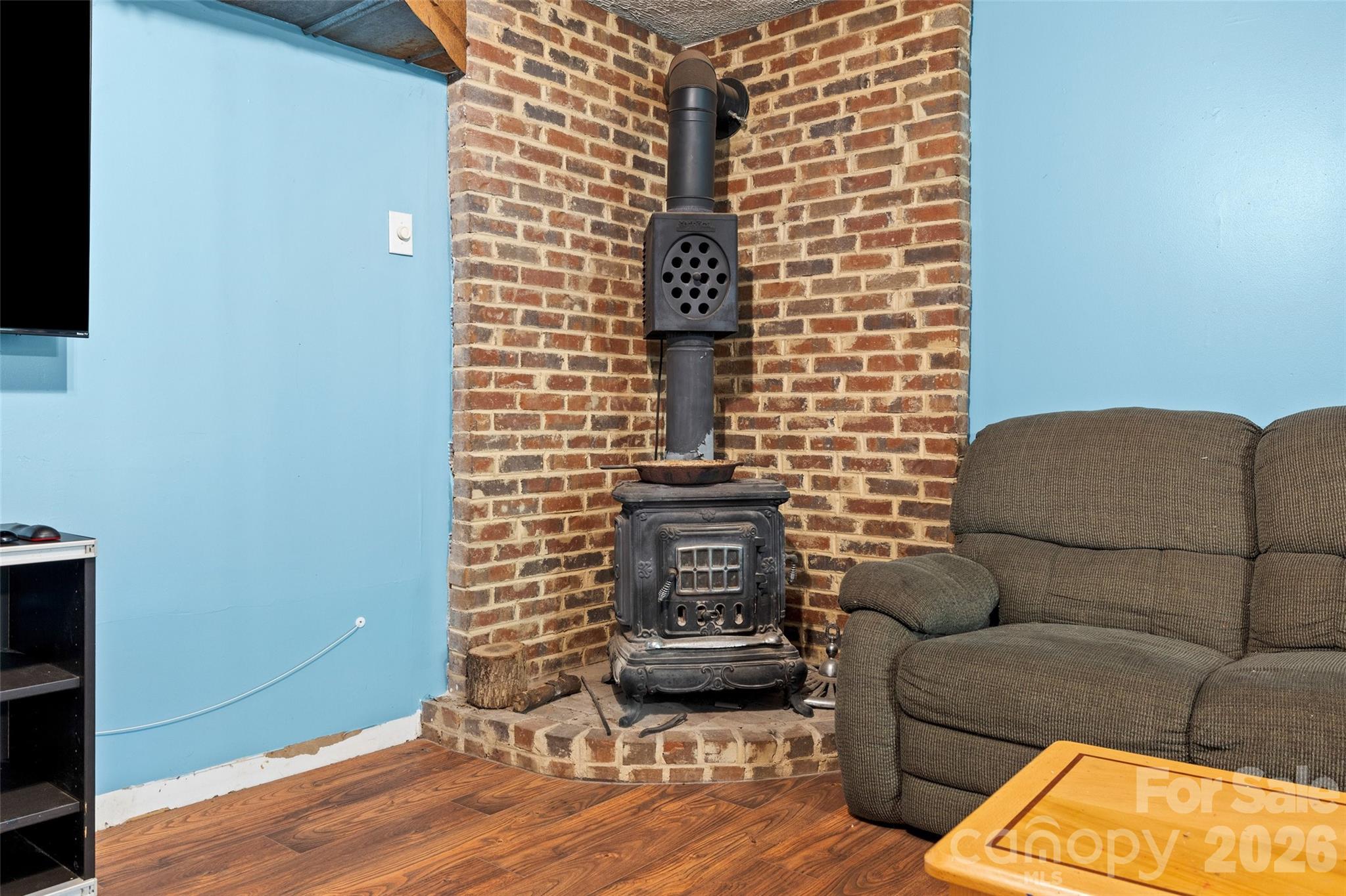 233 Orindawood Drive — McConnells