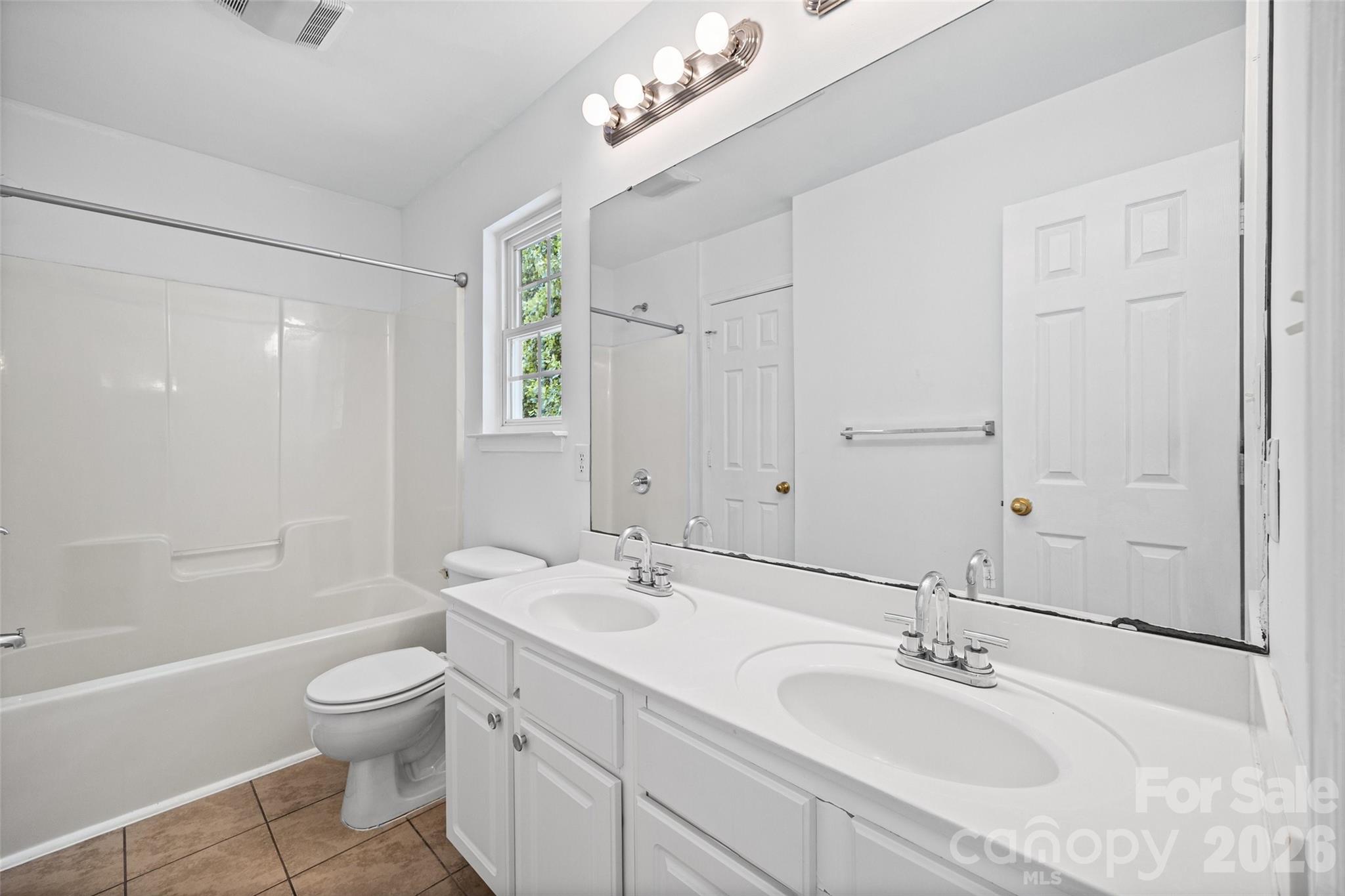 6226 Dumont Lane — Charlotte