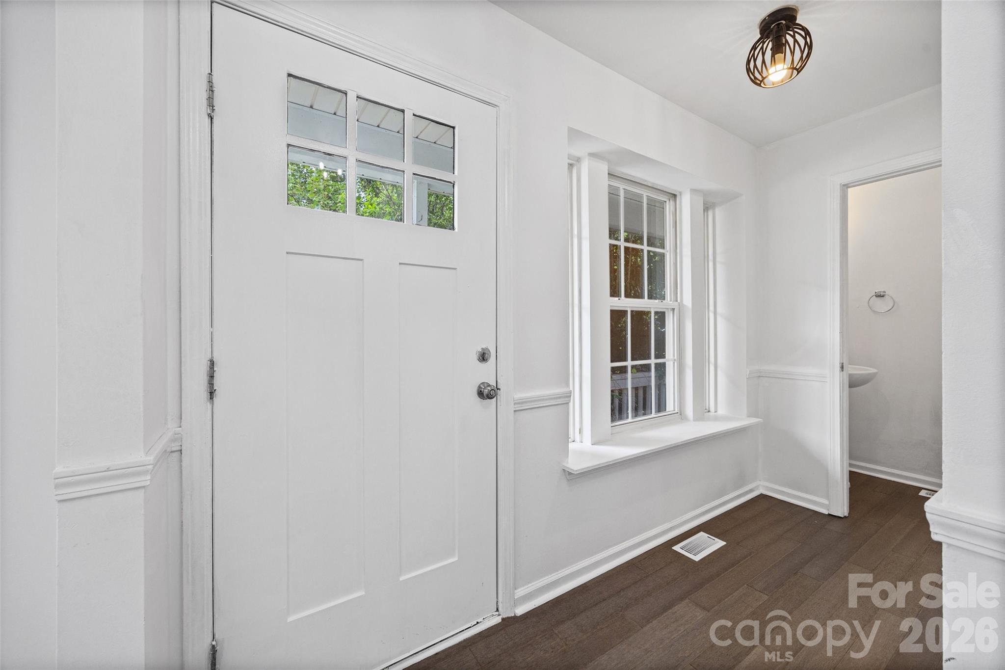 6226 Dumont Lane — Charlotte