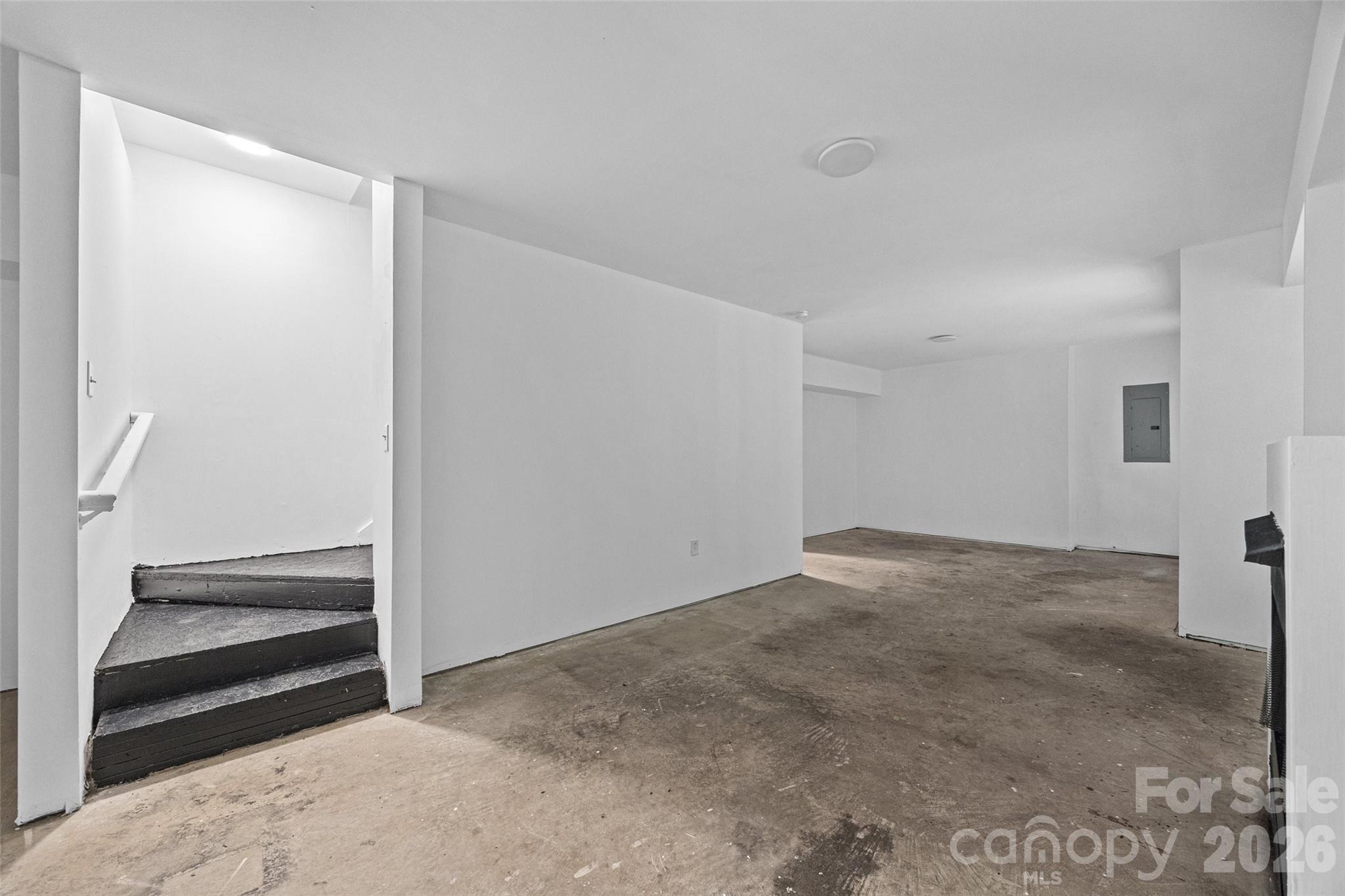 6226 Dumont Lane — Charlotte