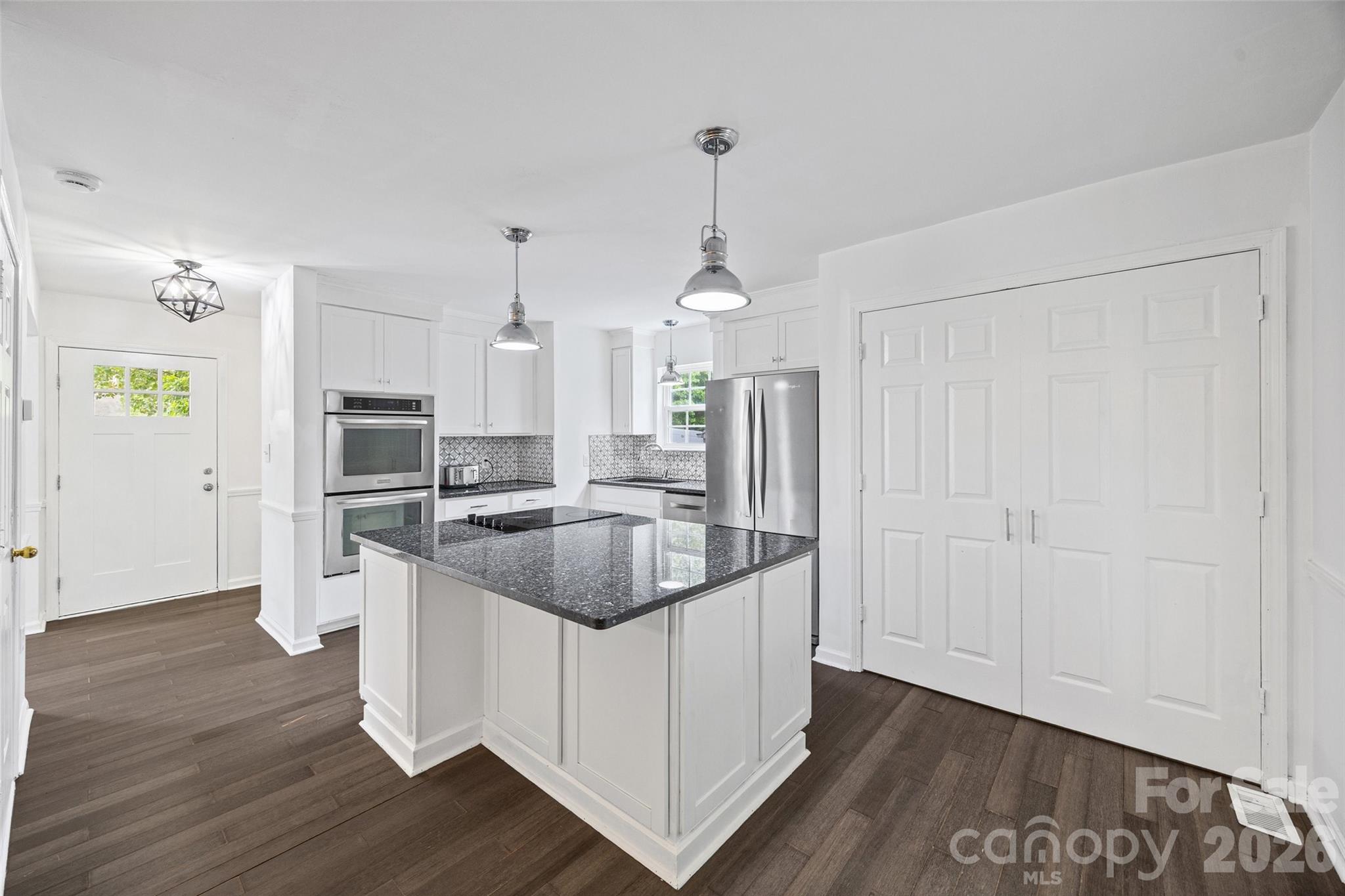 6226 Dumont Lane — Charlotte