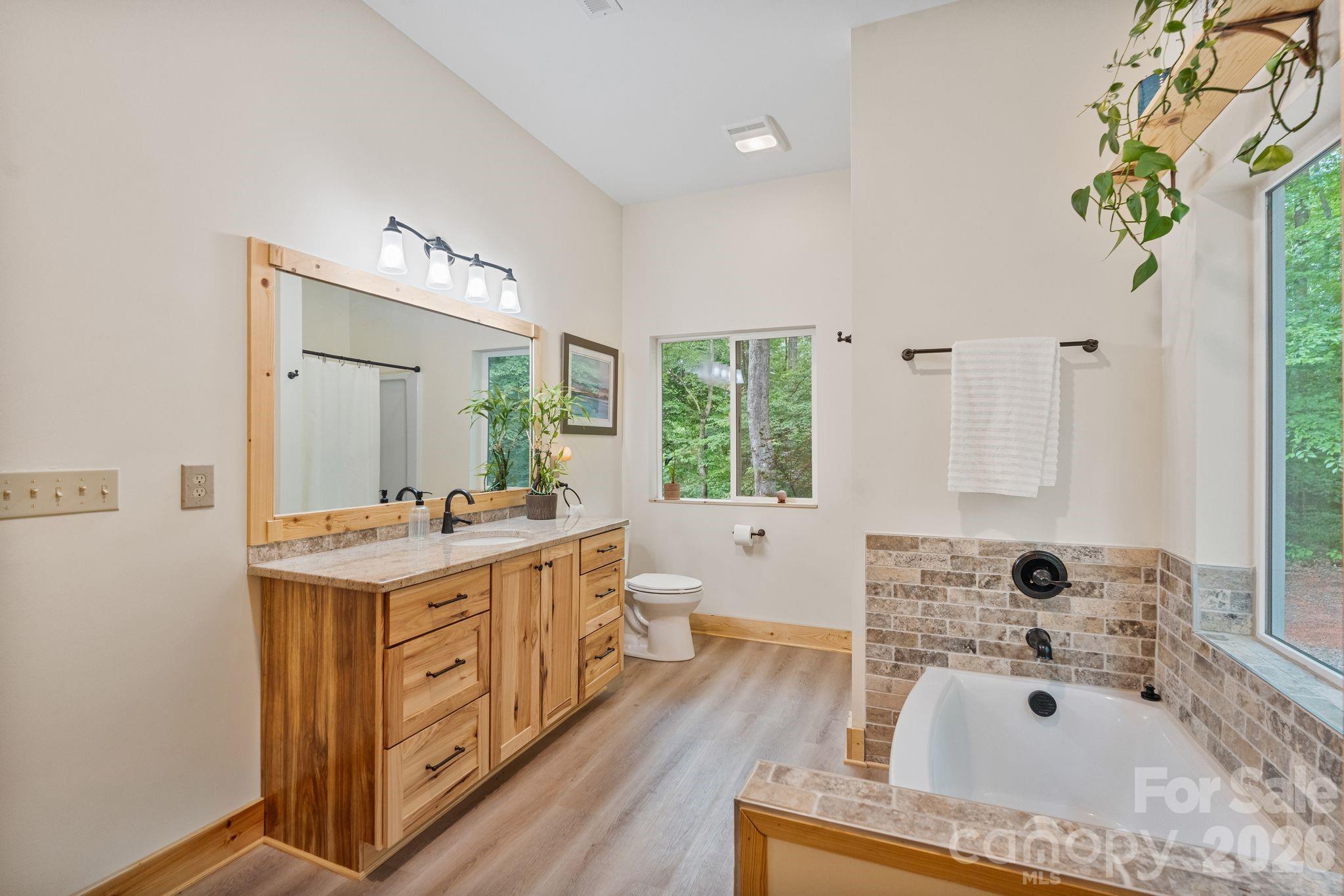 9870 Harvest Lane — Davidson