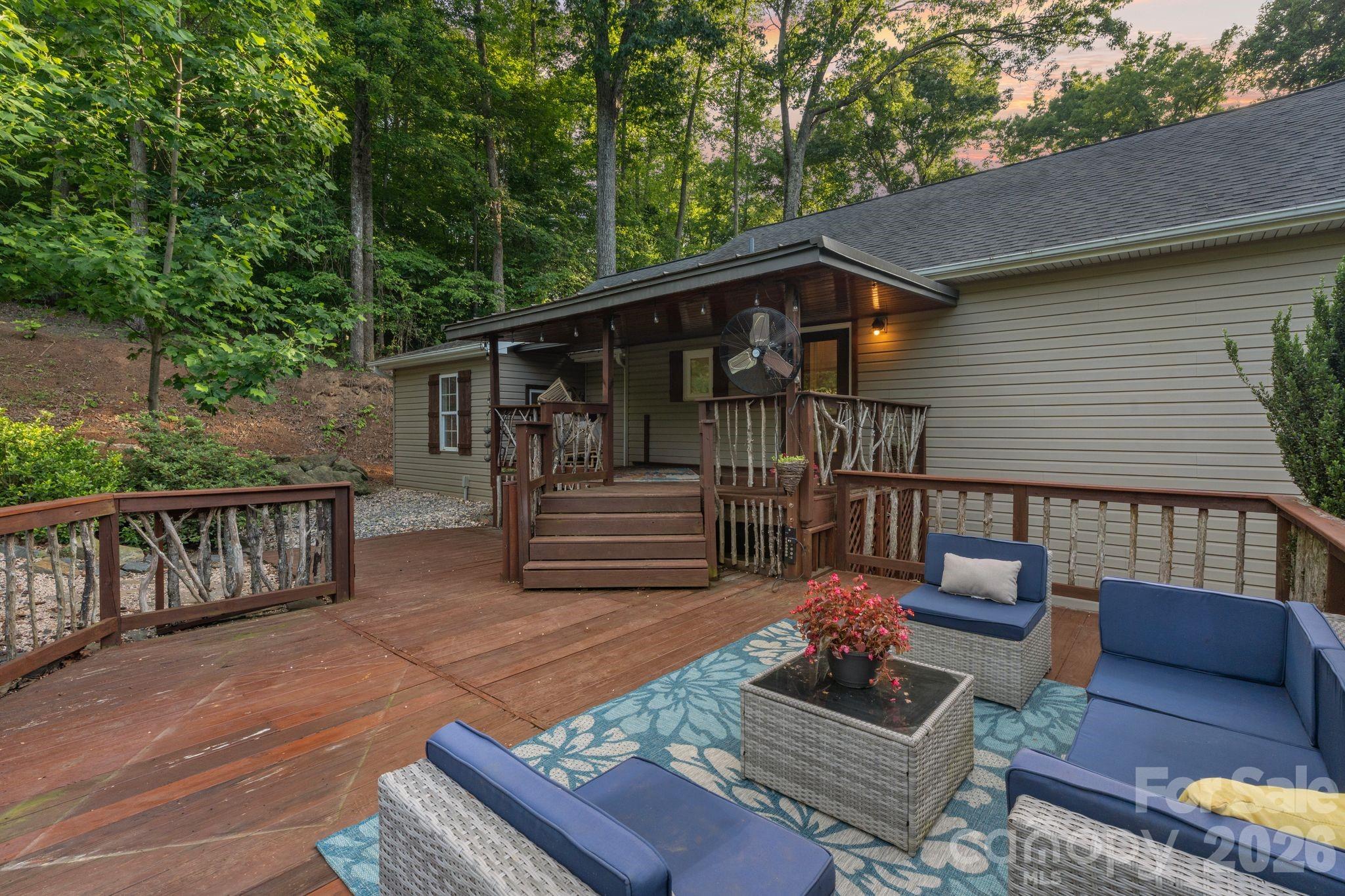 9870 Harvest Lane — Davidson