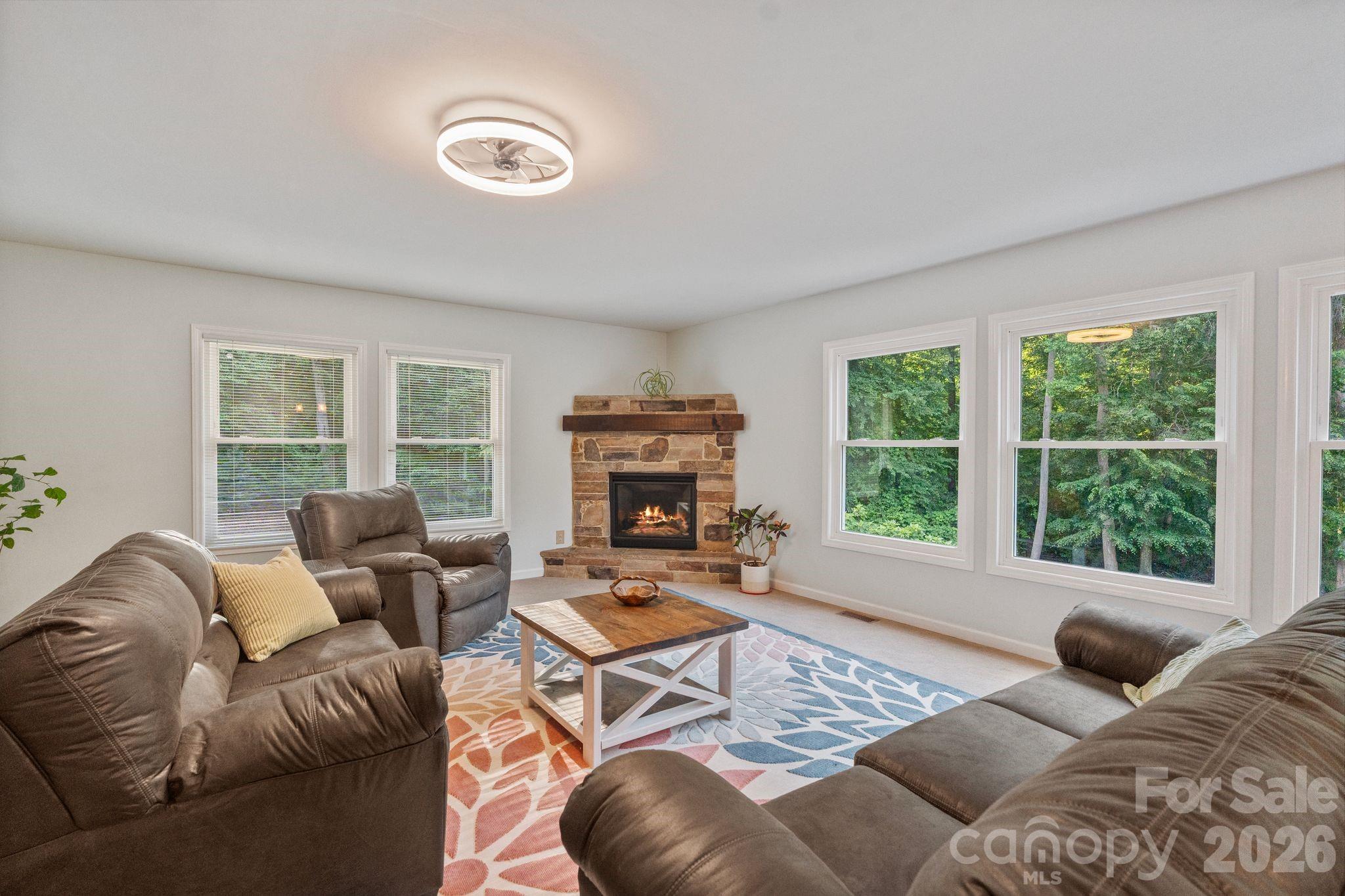 9870 Harvest Lane — Davidson