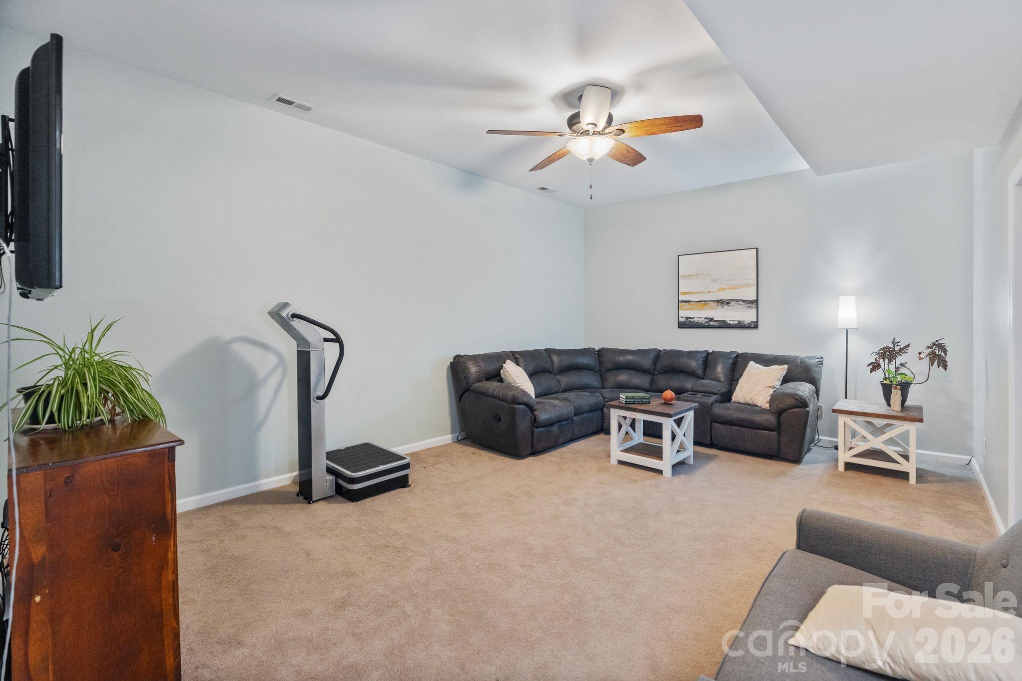 9870 Harvest Lane — Davidson