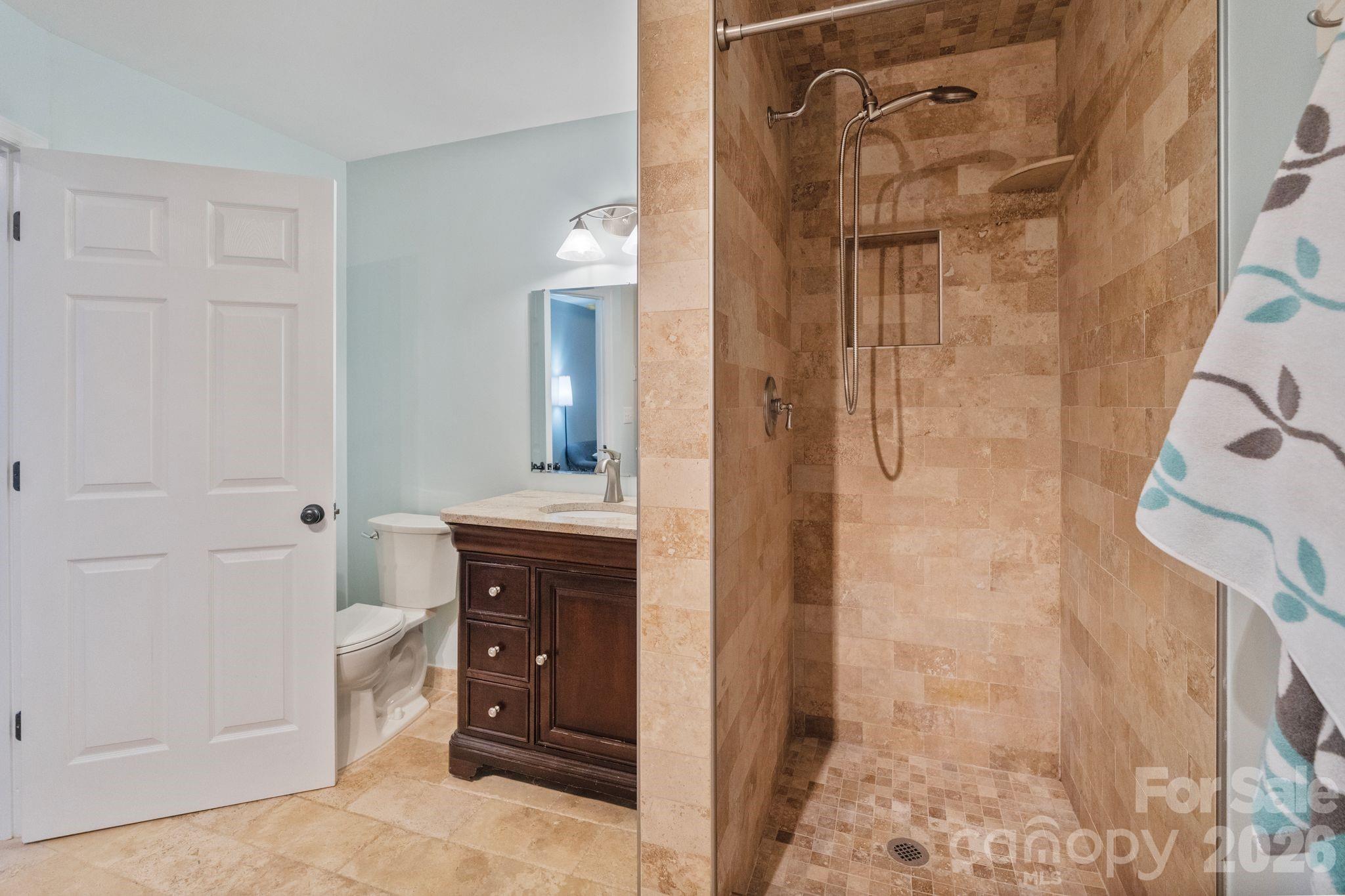 9870 Harvest Lane — Davidson