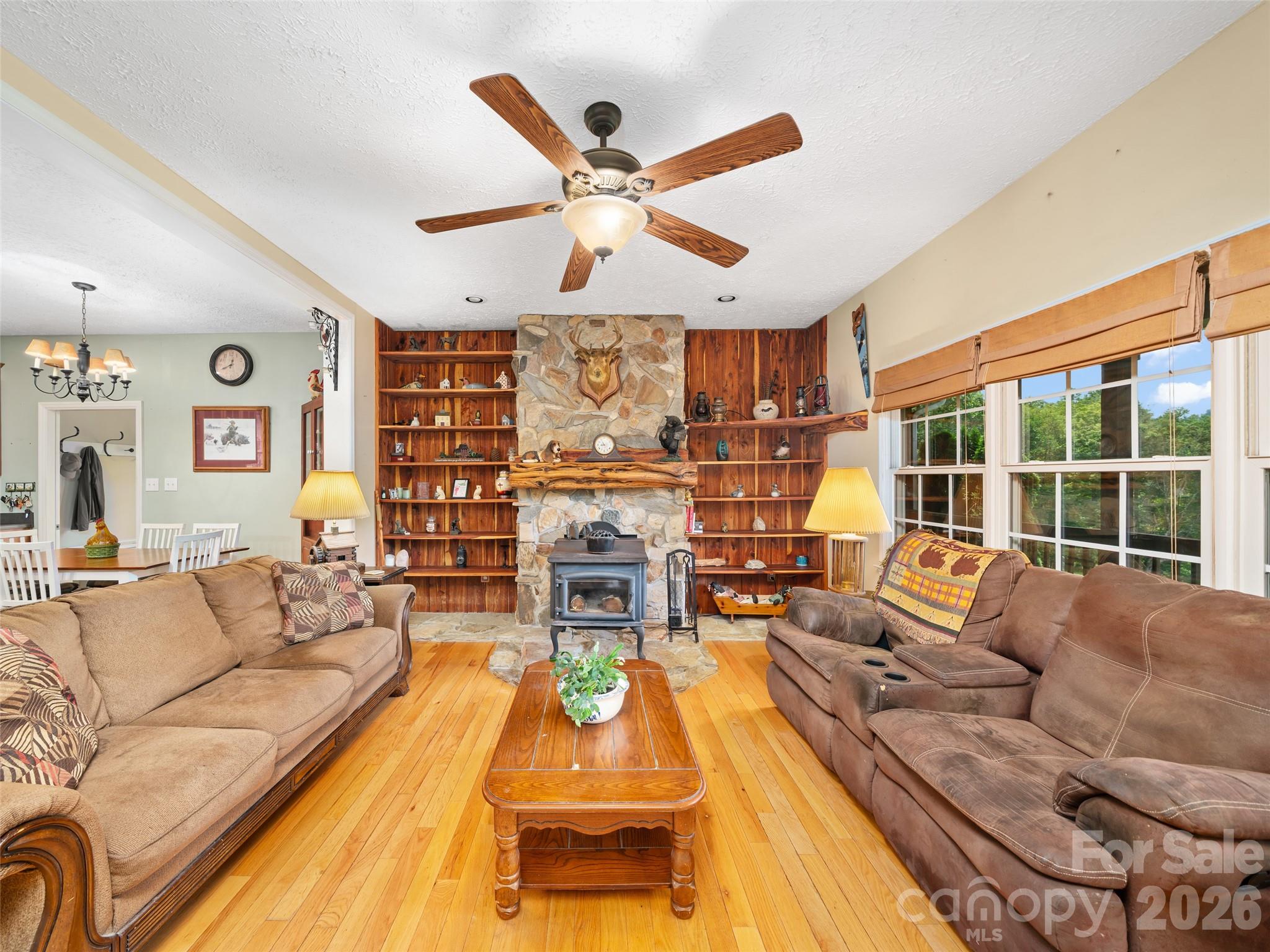 2216 Beans Creek Road — Bakersville