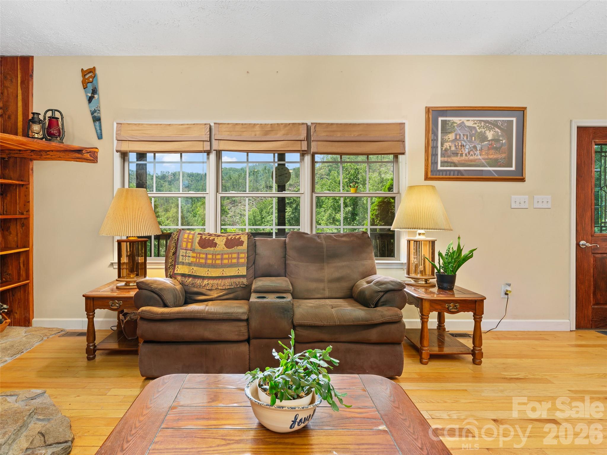 2216 Beans Creek Road — Bakersville