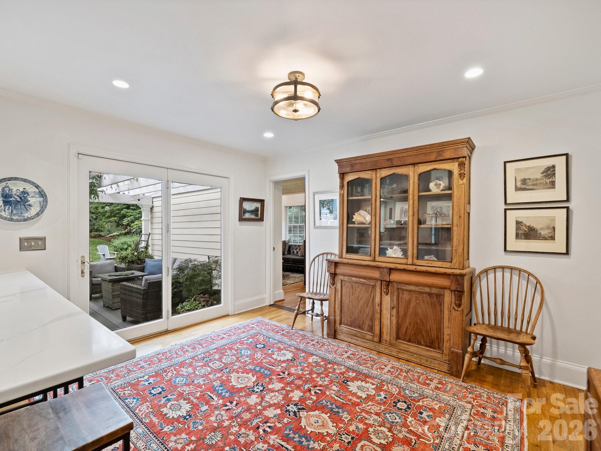 2126 Cumberland Avenue — Charlotte