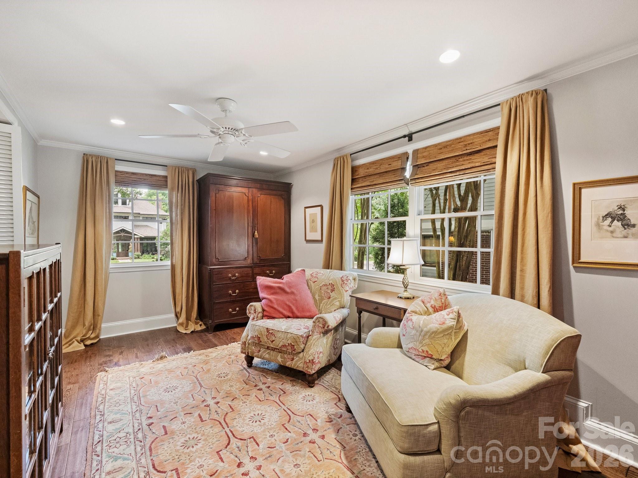 2126 Cumberland Avenue — Charlotte
