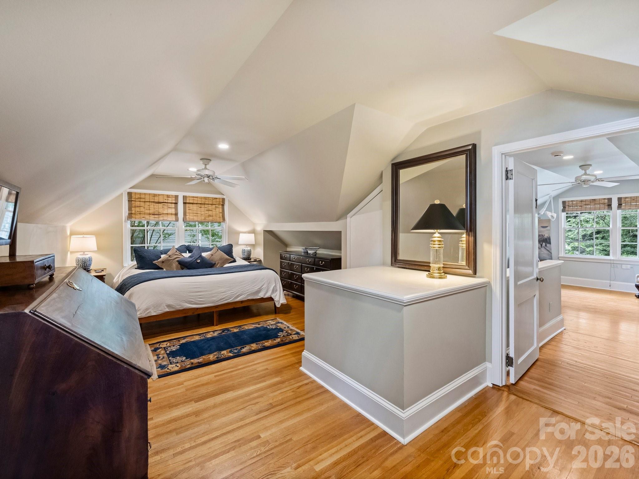 2126 Cumberland Avenue — Charlotte