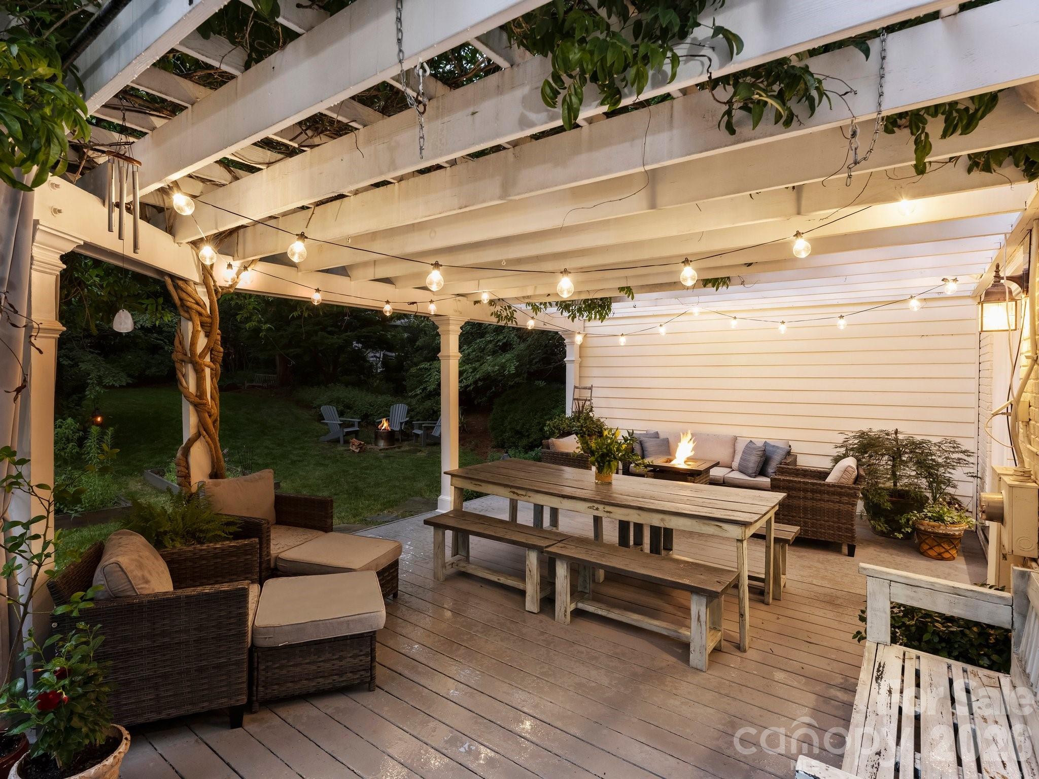 2126 Cumberland Avenue — Charlotte