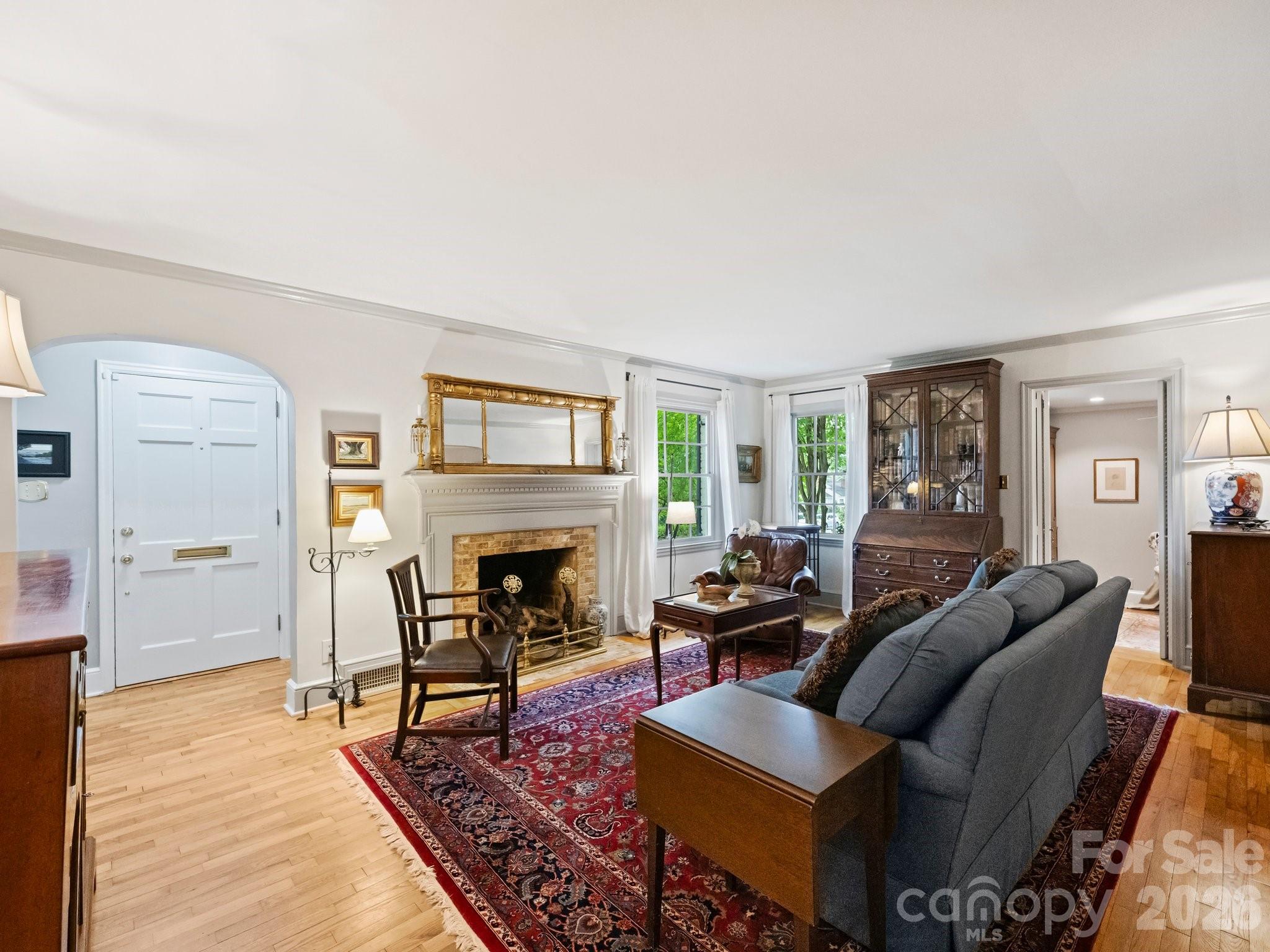 2126 Cumberland Avenue — Charlotte