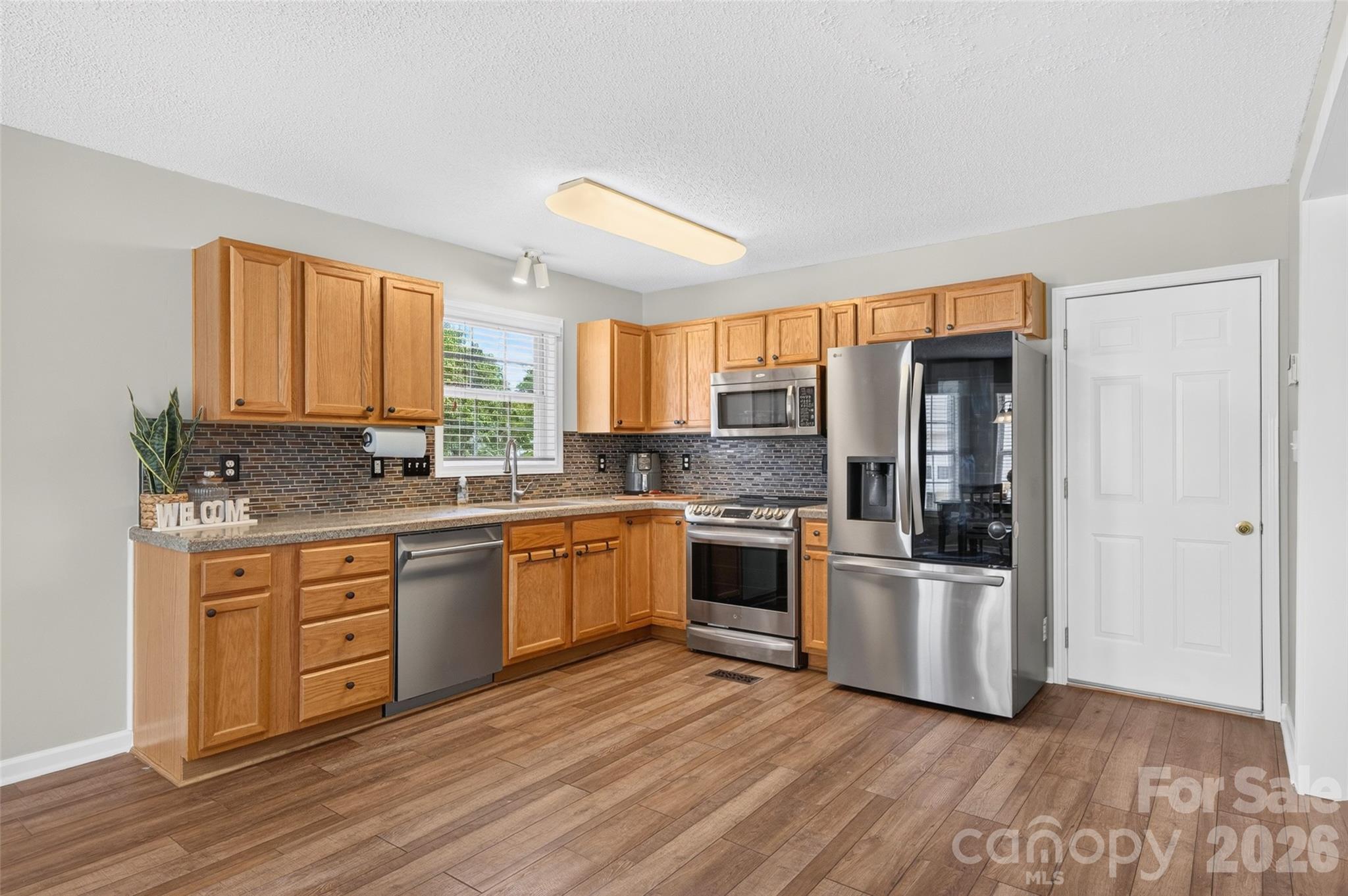 4583 Shawnee Court — Maiden