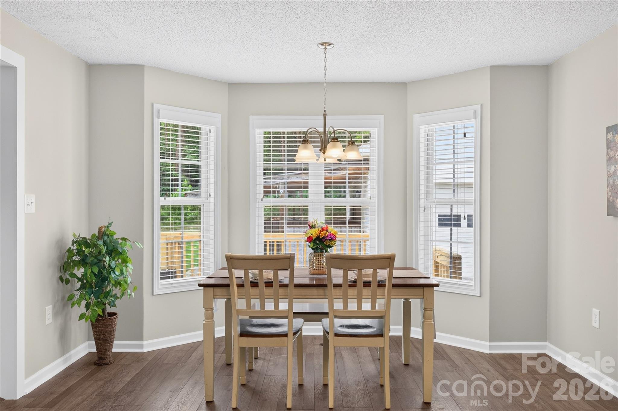 4583 Shawnee Court — Maiden
