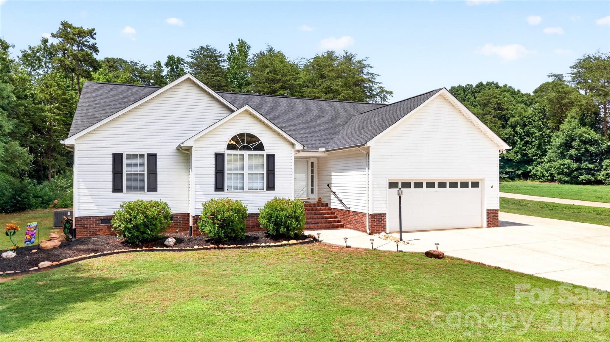 4583 Shawnee Court — Maiden