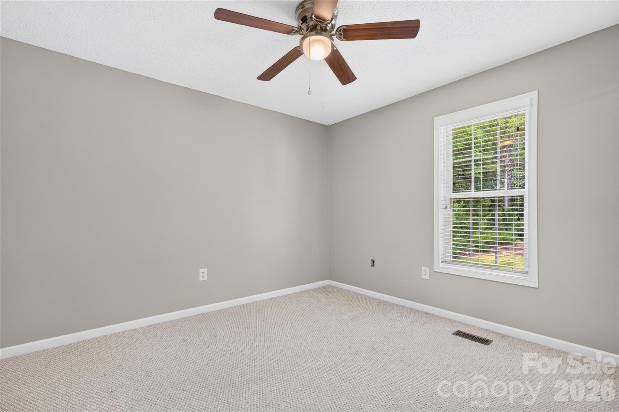 4583 Shawnee Court — Maiden