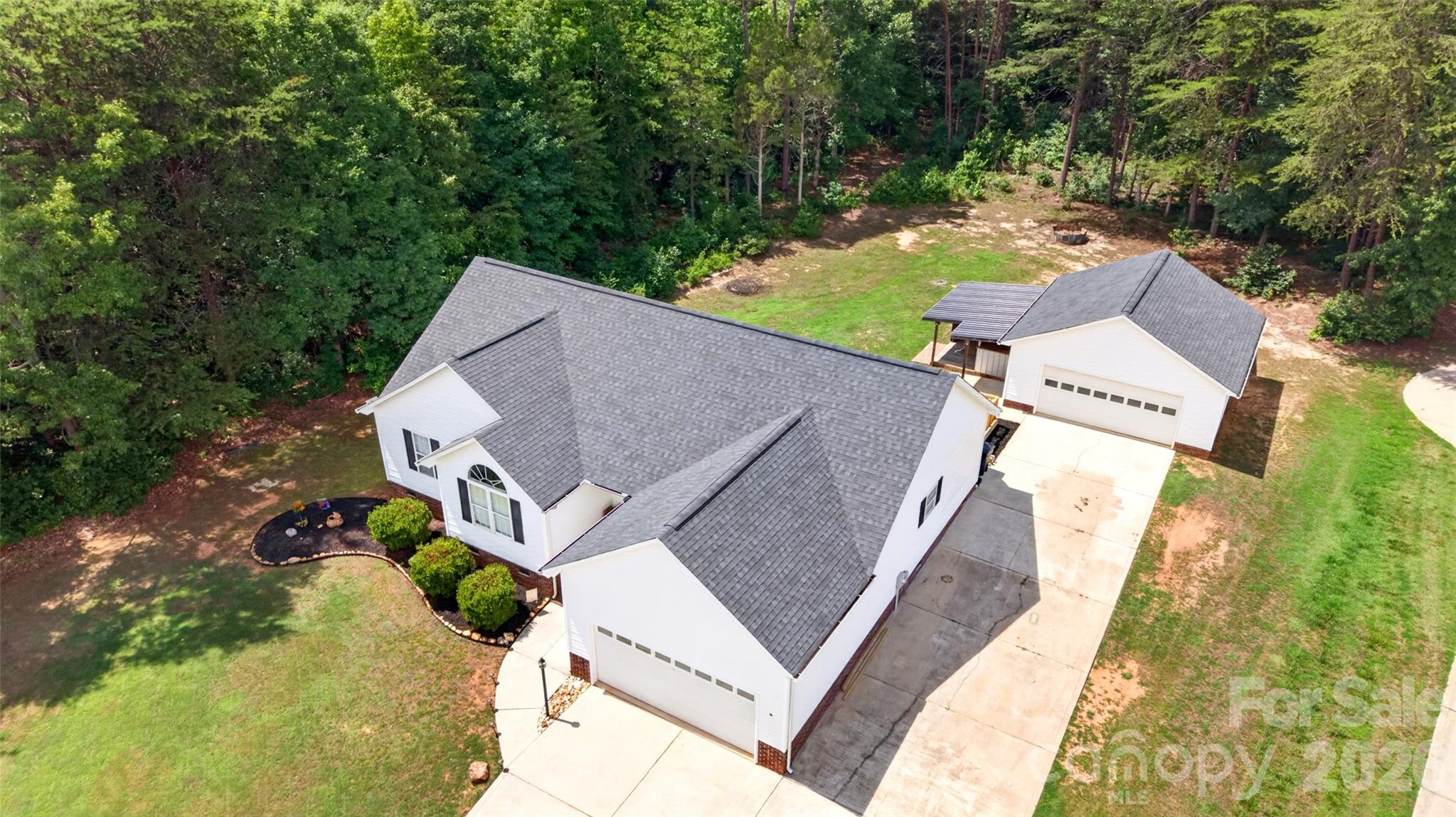 4583 Shawnee Court — Maiden