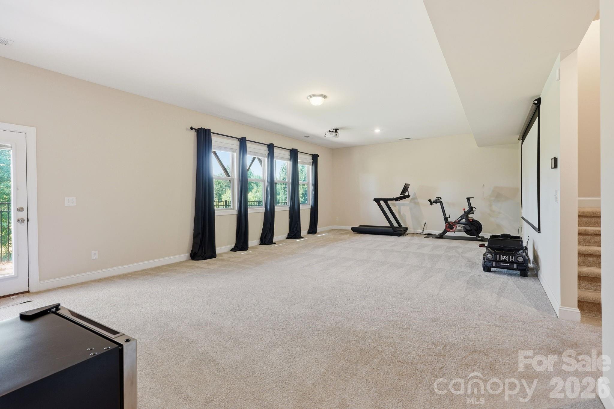 16306 Nicodemus Lane — Huntersville