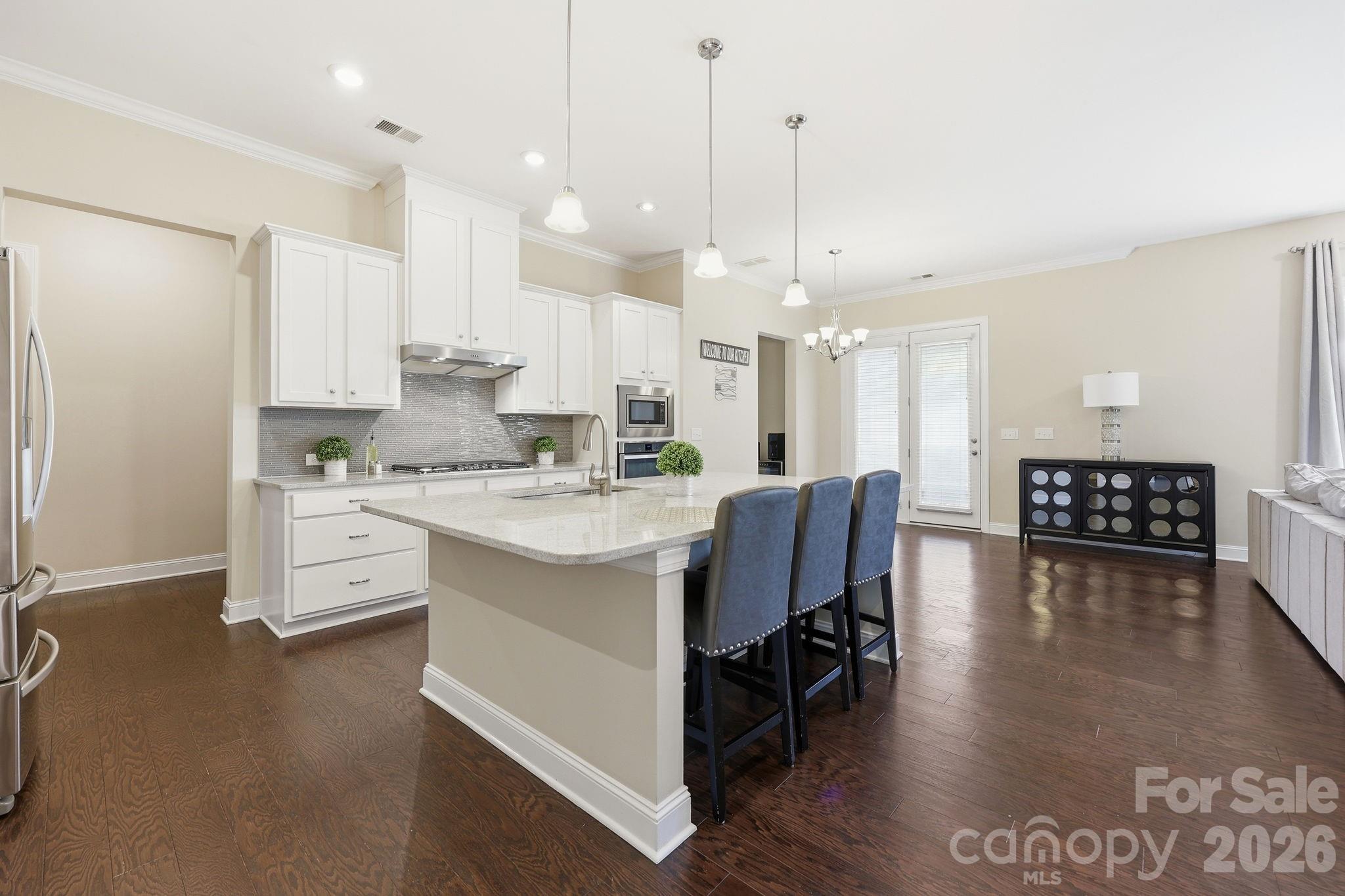 16306 Nicodemus Lane — Huntersville