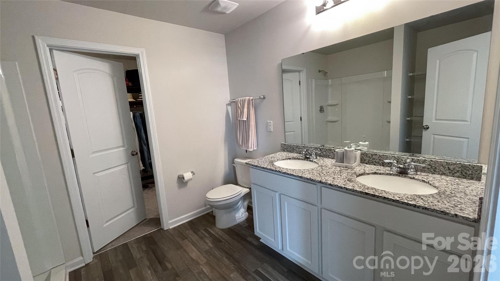 1563 Catskill Way — Newton