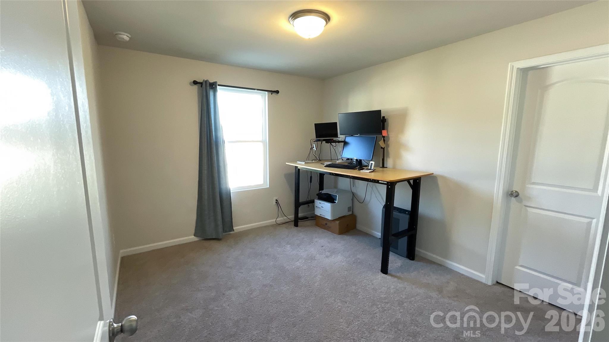1563 Catskill Way — Newton