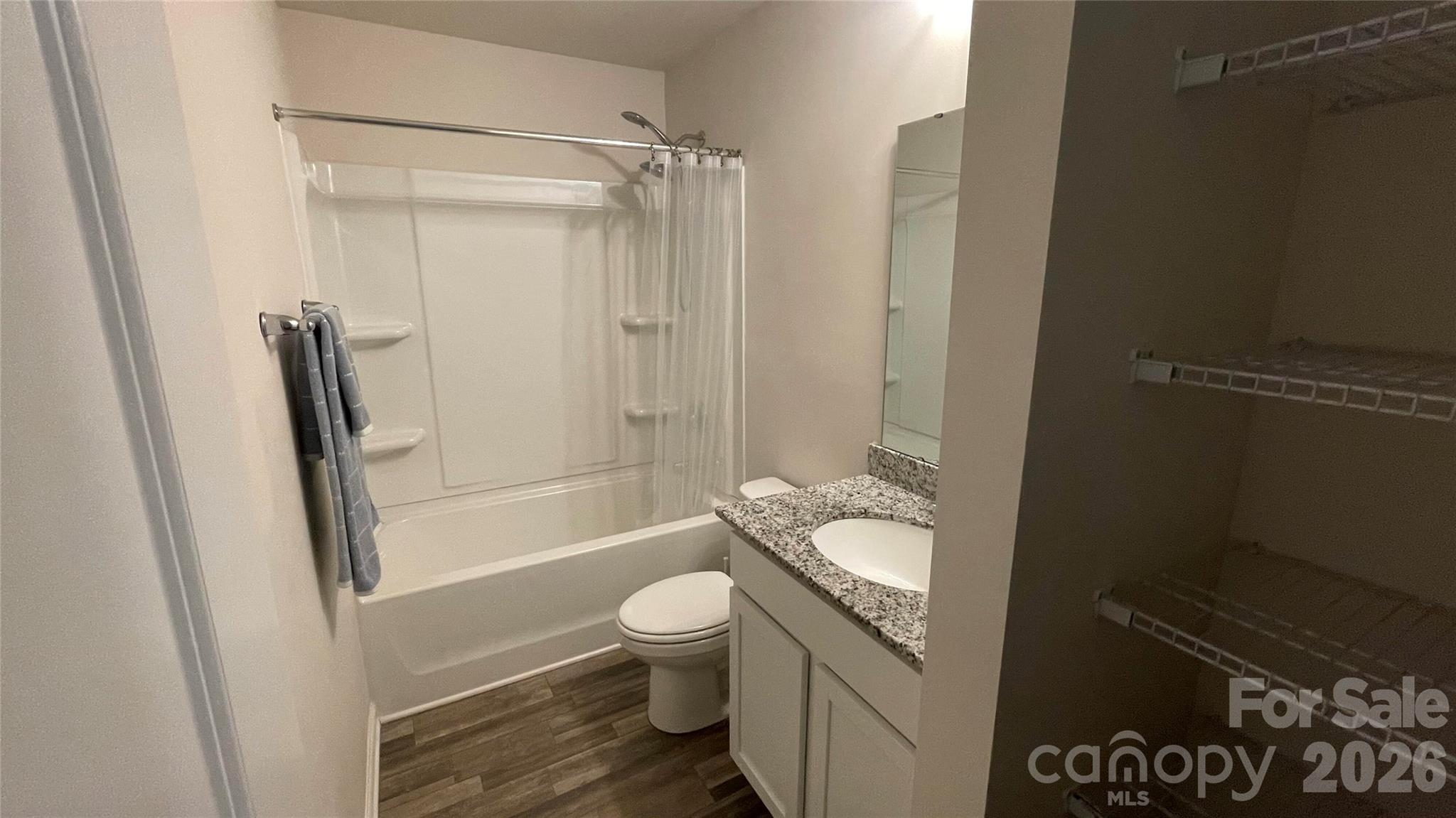 1563 Catskill Way — Newton